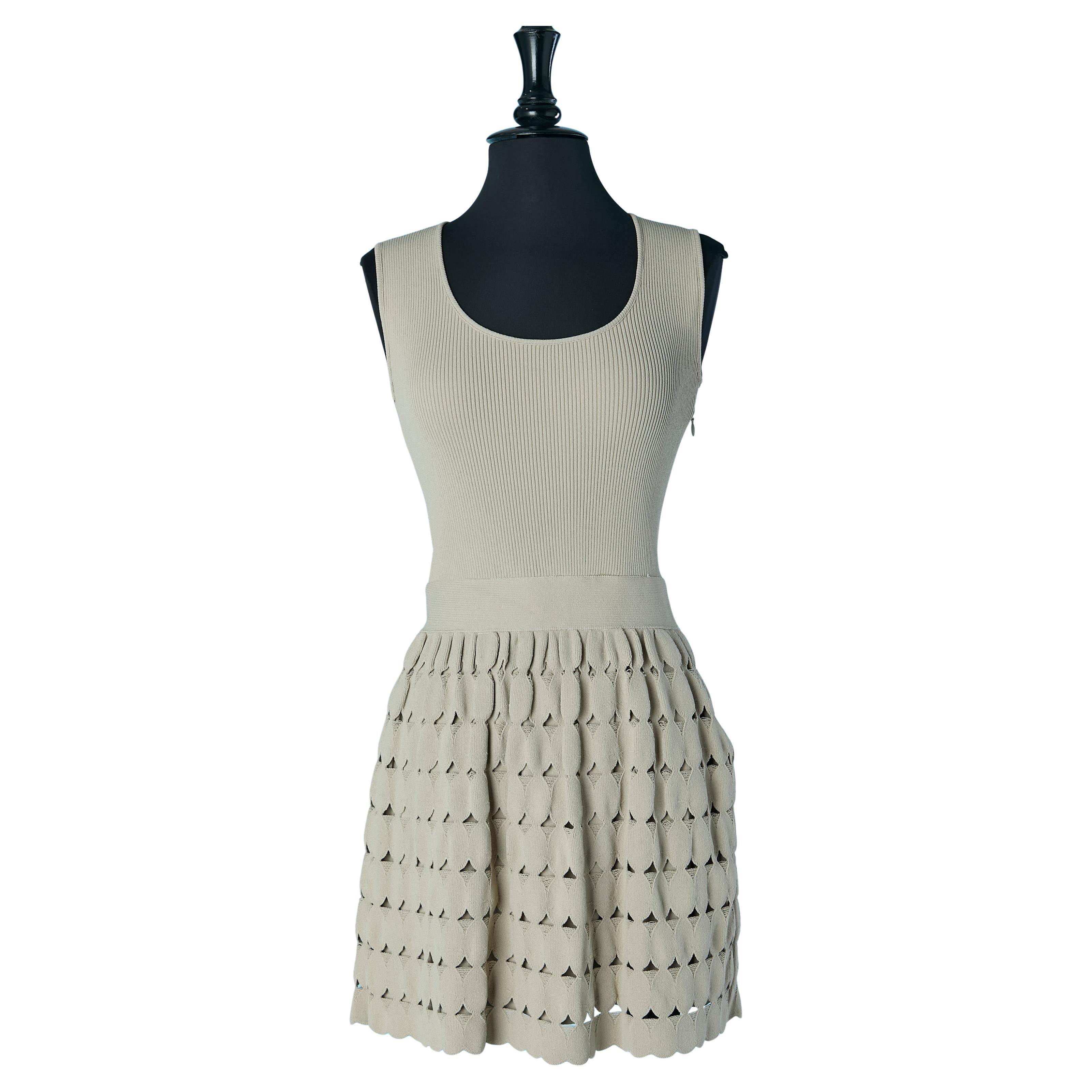 Greyish/beige sleeveless jacquard mini dress ALAIA in vendita