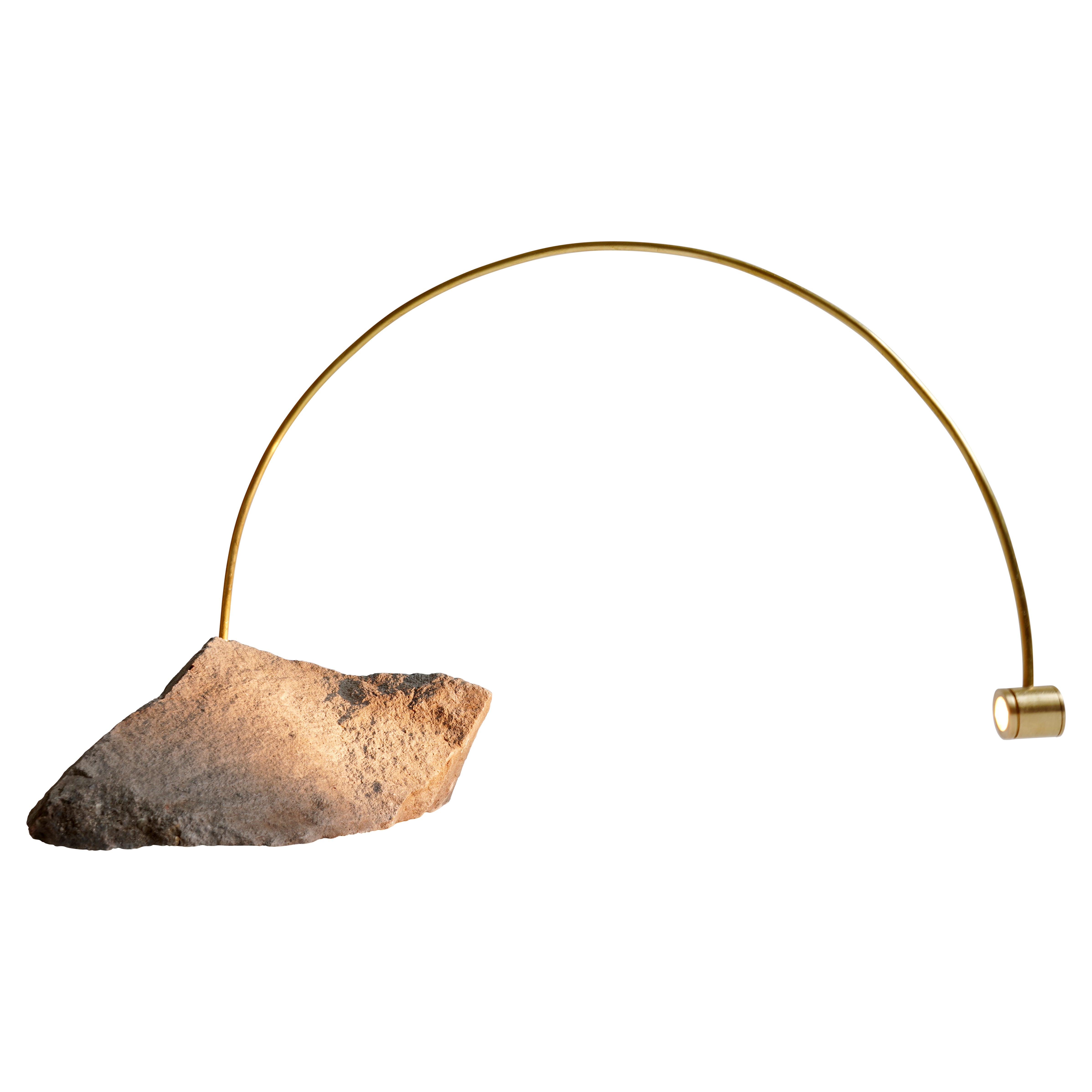 Lampada da tavolo Greywacke in pietra e ottone di Johannes Hemann