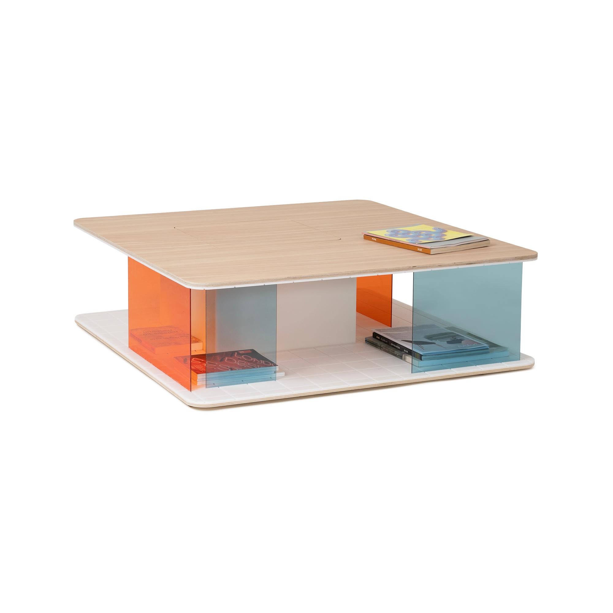 Belgian Grid coffee table 02 For Sale