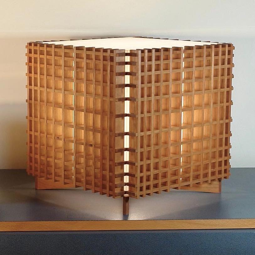 Acrylic Grid Tri Lamp-Large For Sale