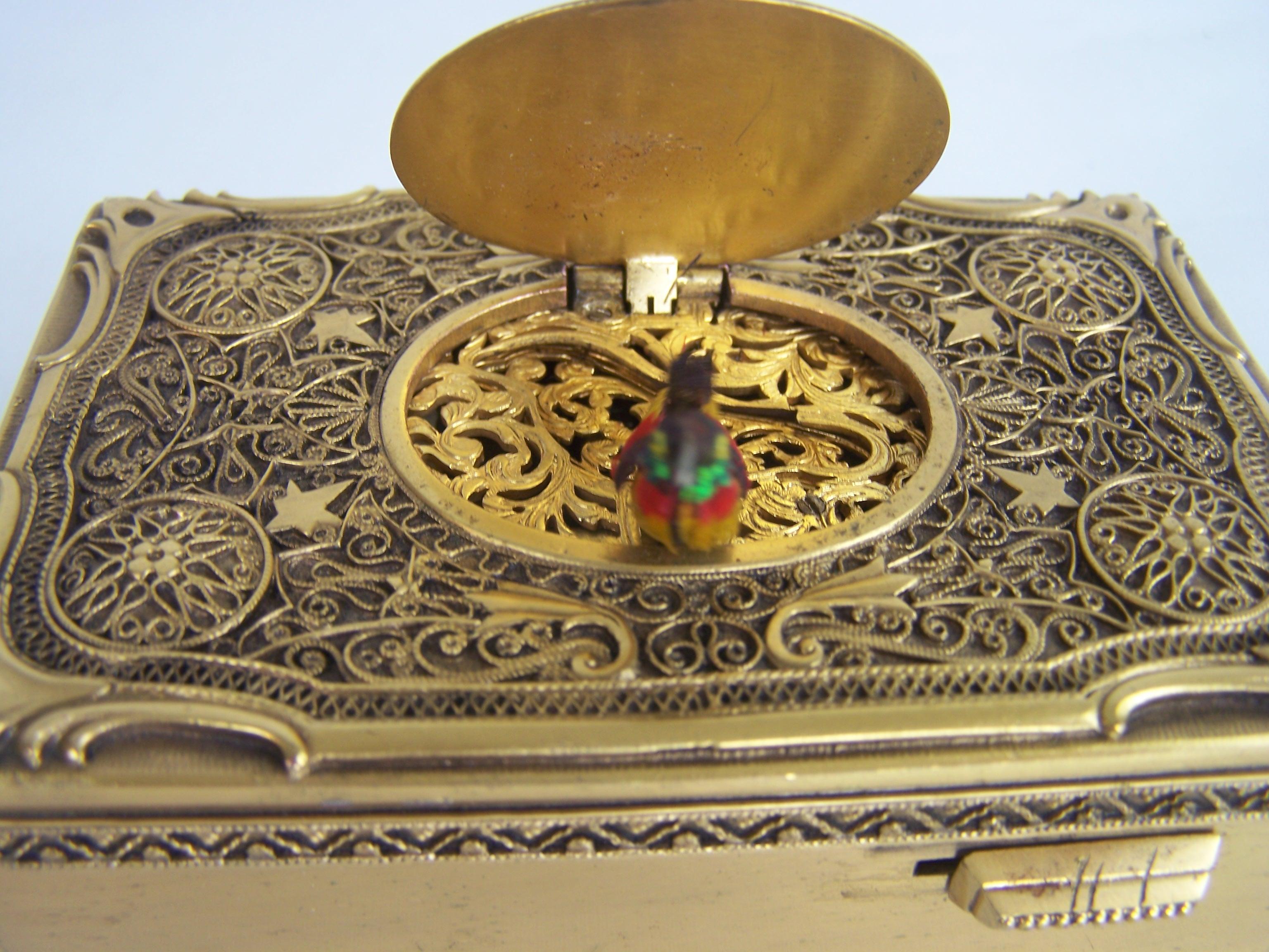 Griebaum singing bird box from the 1950s-60s For Sale 1