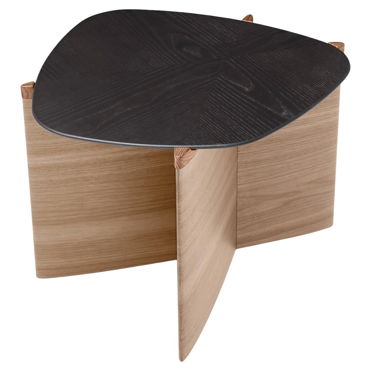 Griffe triangular Canaletto walnut with ash wood top coffee table