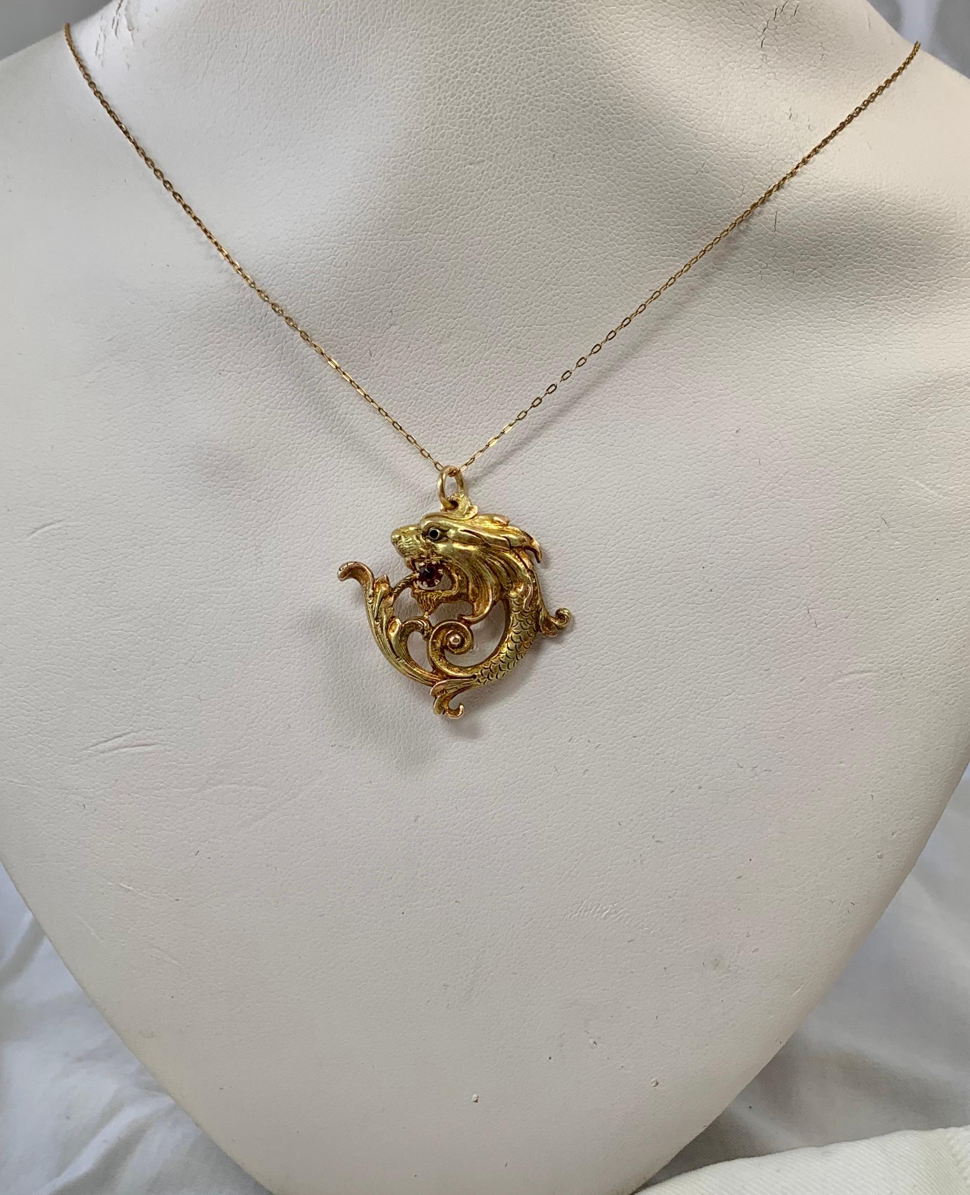 dragon gold pendant