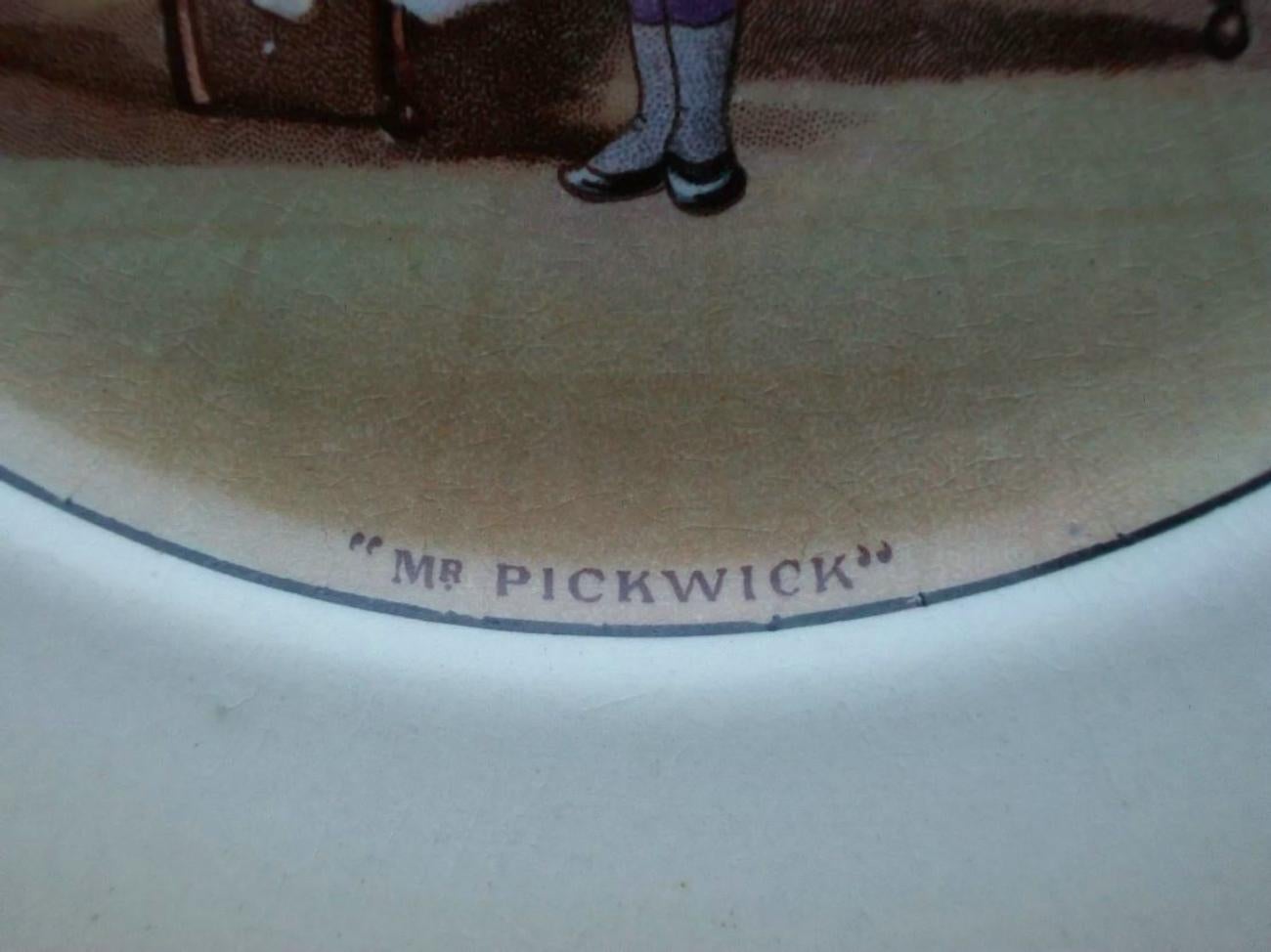 English GRIMWADES - 'Mr Pickwick' - Vintage Dickens Souvenir Plate - Mid 20th Century For Sale
