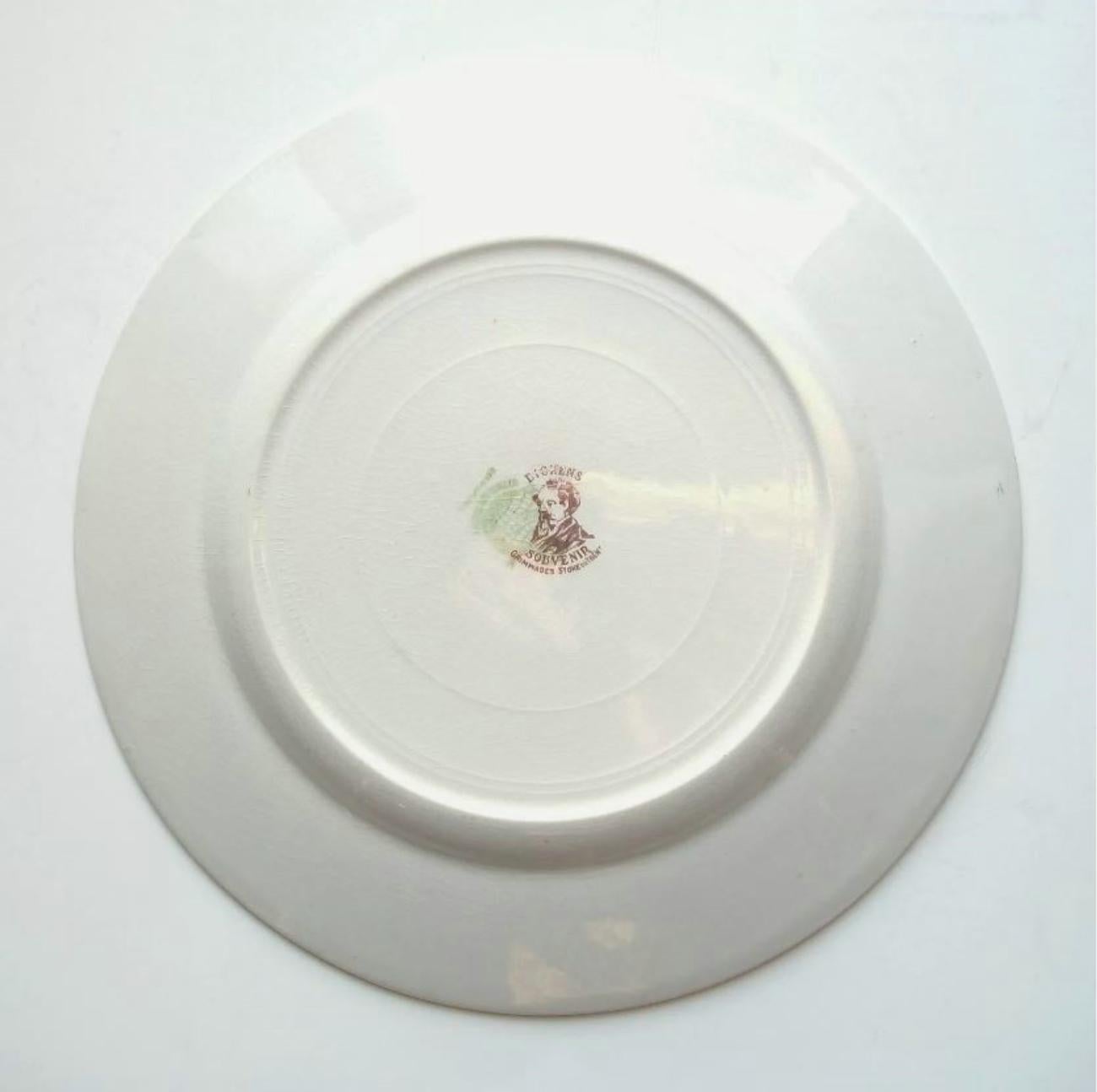 Glazed GRIMWADES - 'Mr Pickwick' - Vintage Dickens Souvenir Plate - Mid 20th Century For Sale