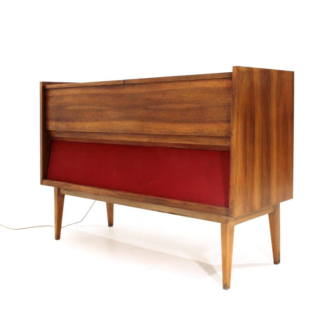 Grinding Stereo Console with Radio and Turntable Player, 1950s In Good Condition In Savona, IT