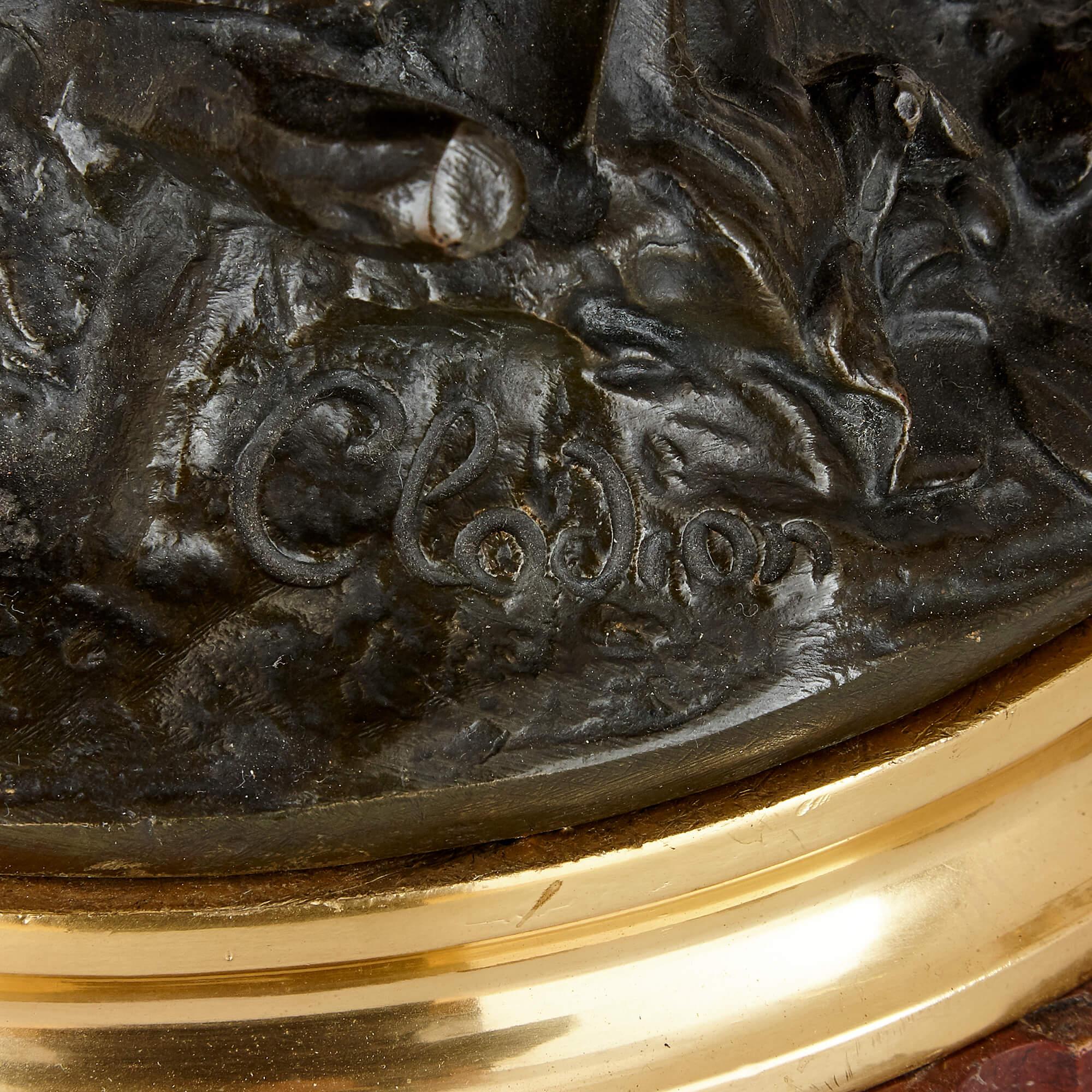 Marmo Rouge Griotte Orologio in marmo di Griotte e bronzo dorato e patinato di Graux in vendita