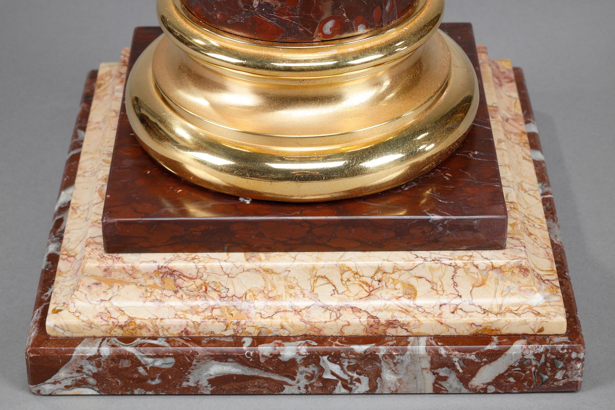 colonne en marbre et bronze doré Griotte en vente 4
