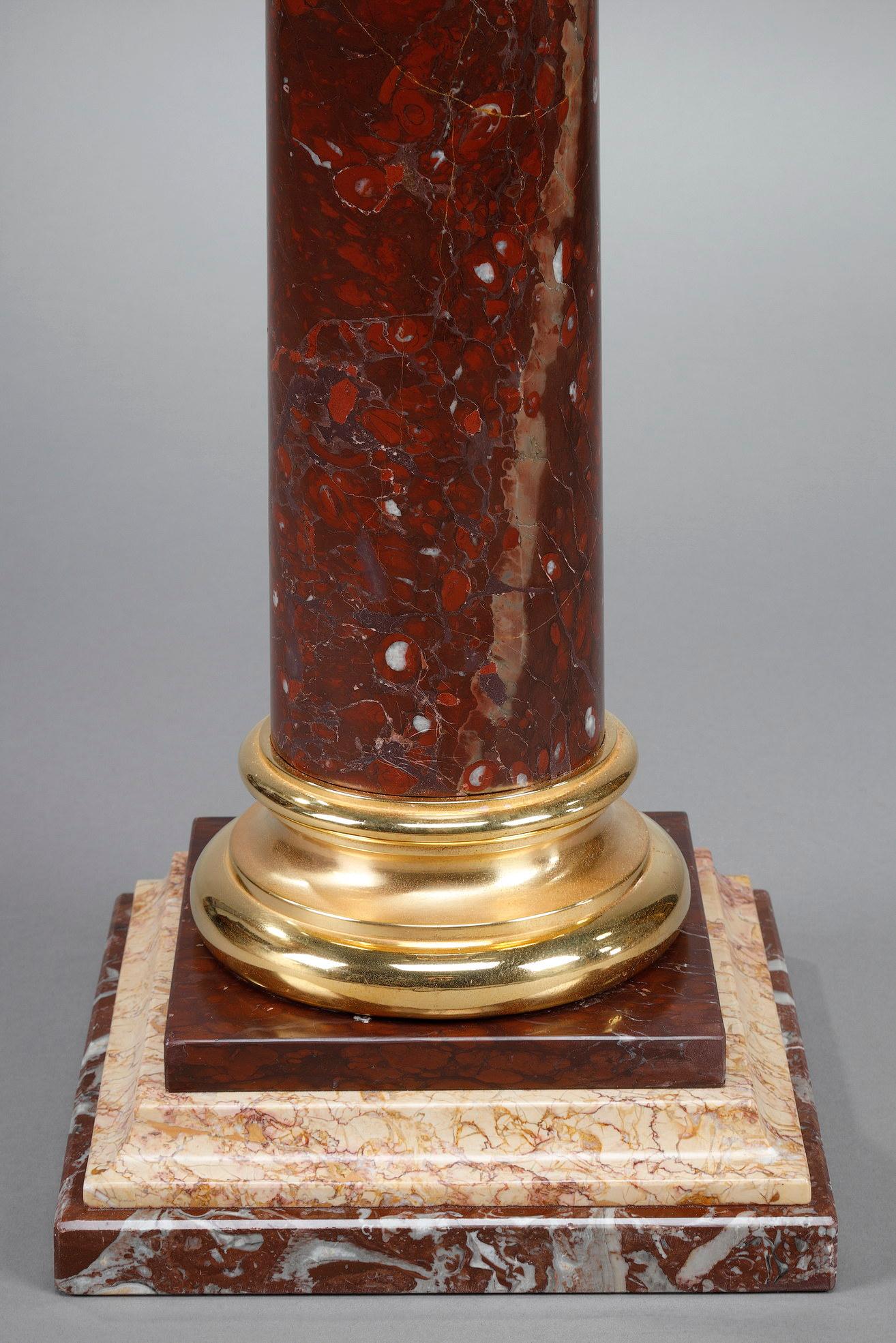 colonne en marbre et bronze doré Griotte en vente 2