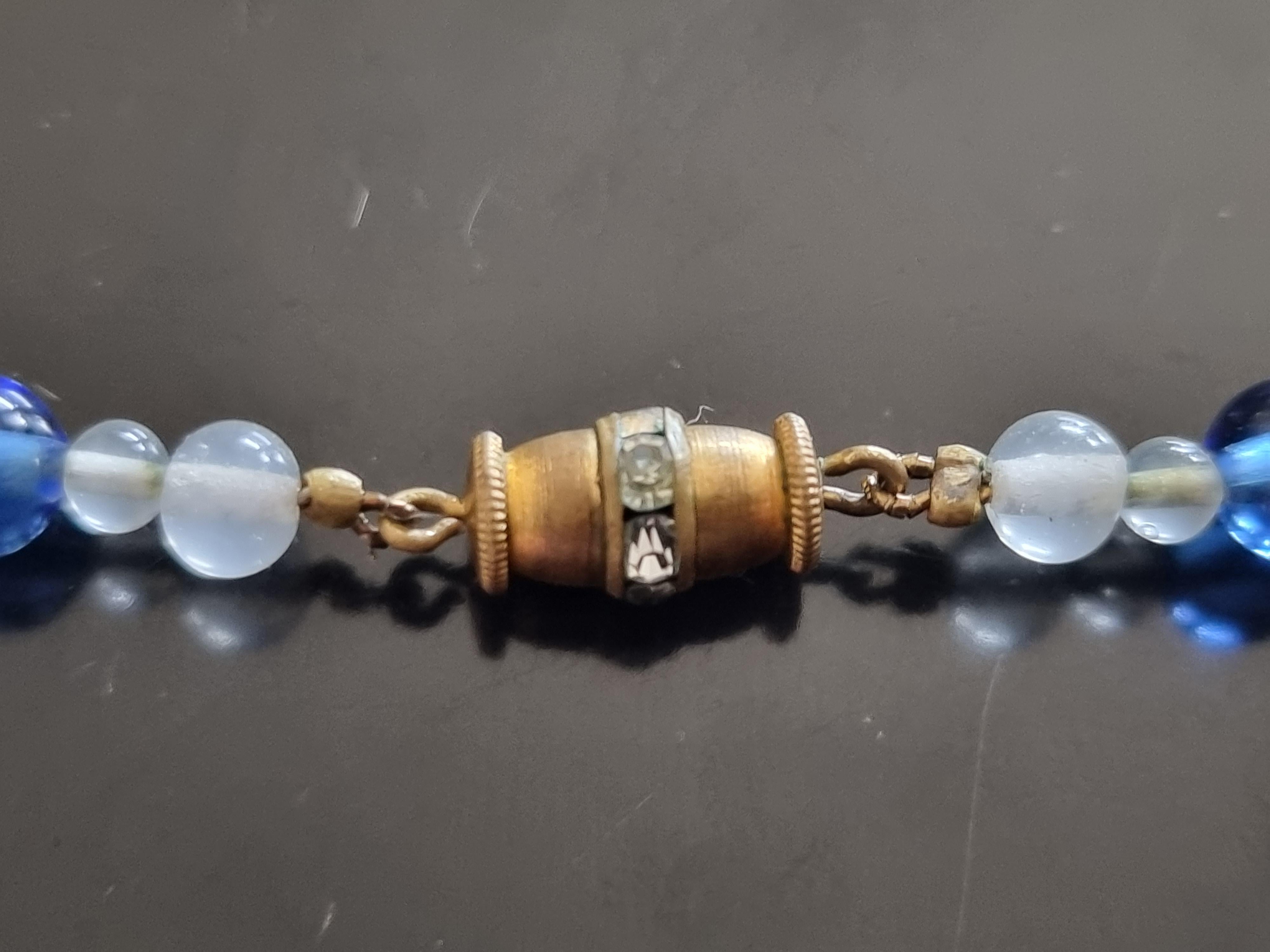 CHANEL GRIPOIX 1950, NECKLACE and BRACELET, gadrooned gilt beads, Gripoix glass For Sale 5