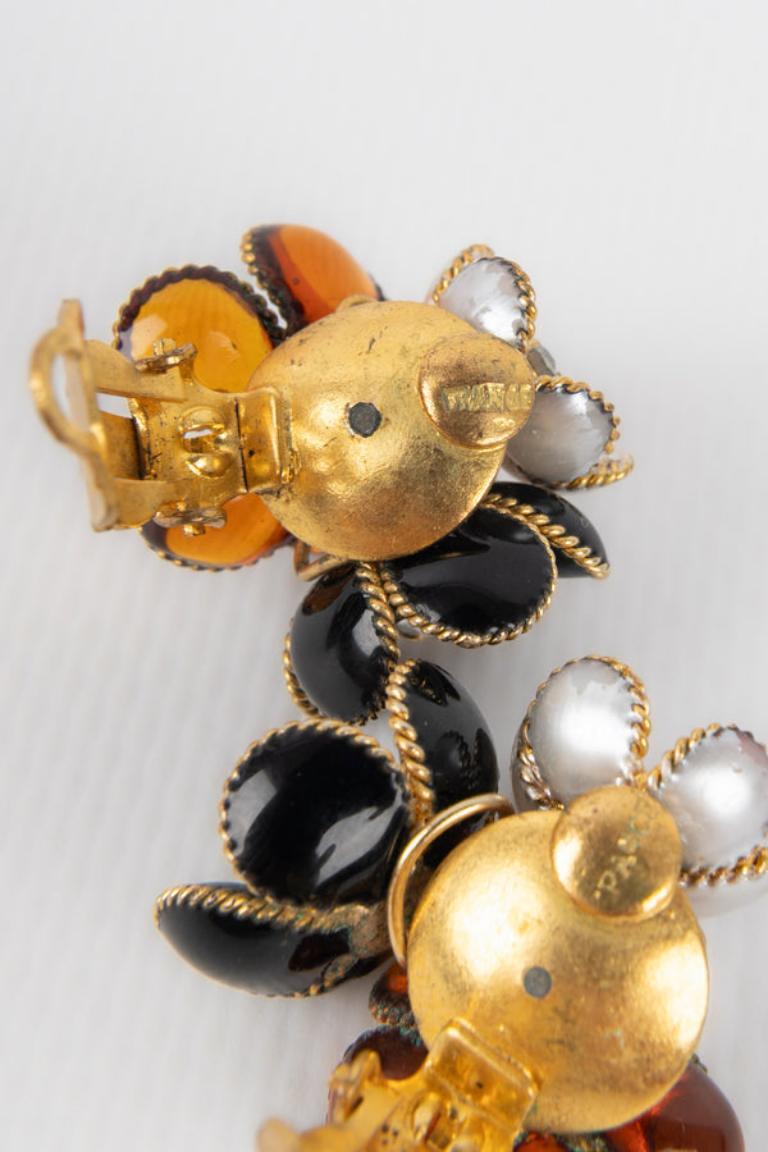 Gripoix Ensemble de bijoux anciens composé d'une broche et de boucles d'oreilles en vente 3