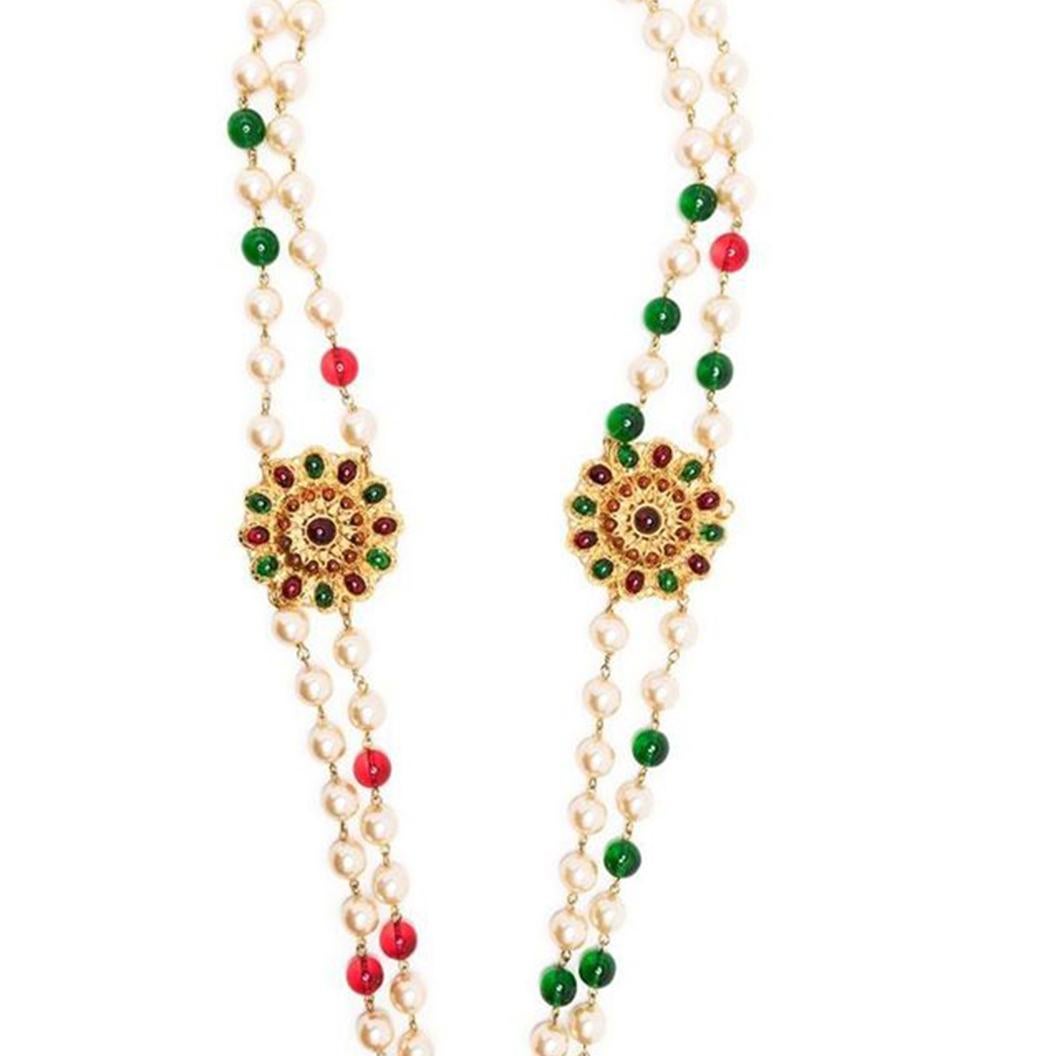 long floral necklace