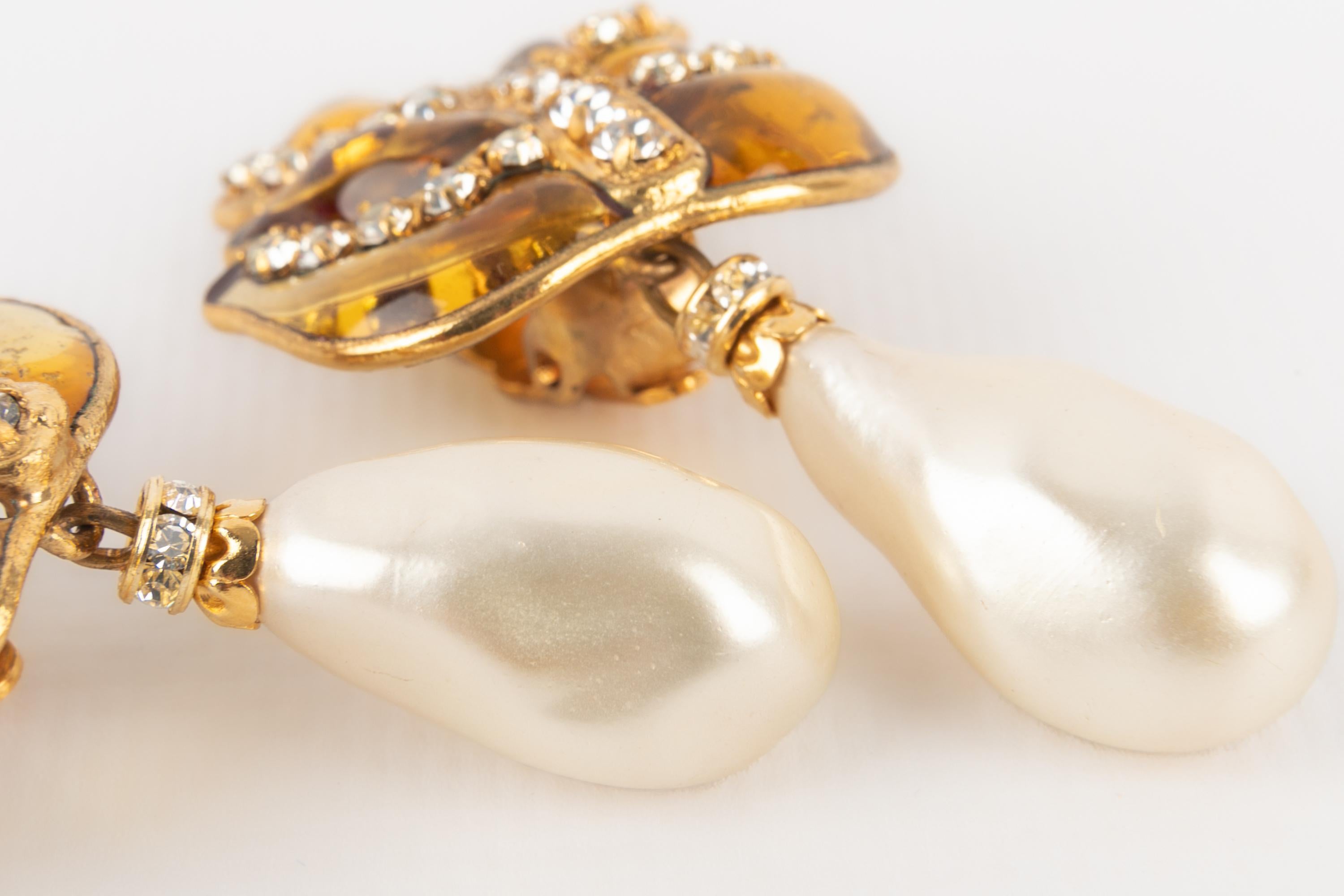 Boucles d'oreilles Gripoix en vente 2