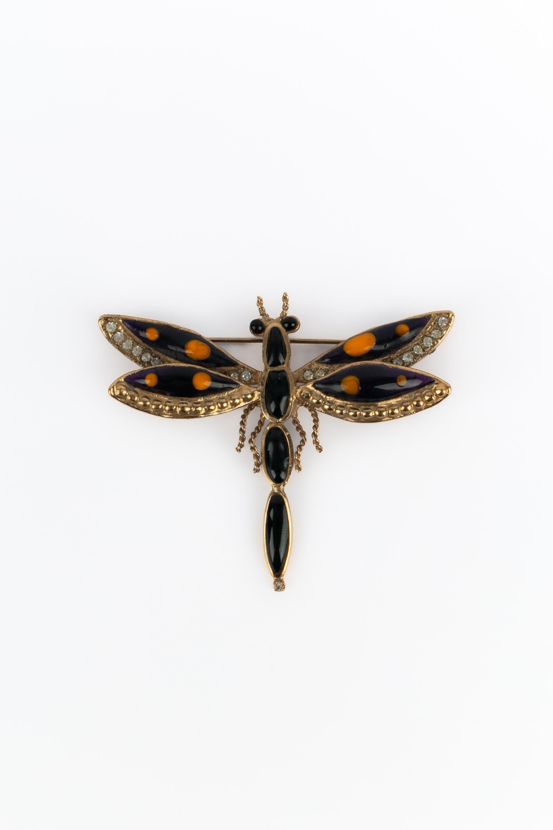 GRIPOIX - (Fabriqué en France) Broche libellule en métal doré ancien avec pâte de verre. Œuvre non signée de l'Atelier Gripoix.

Condit :
Très bon état.

Dimensions :
8 cm x 6.5 cm

SKU:BR7
