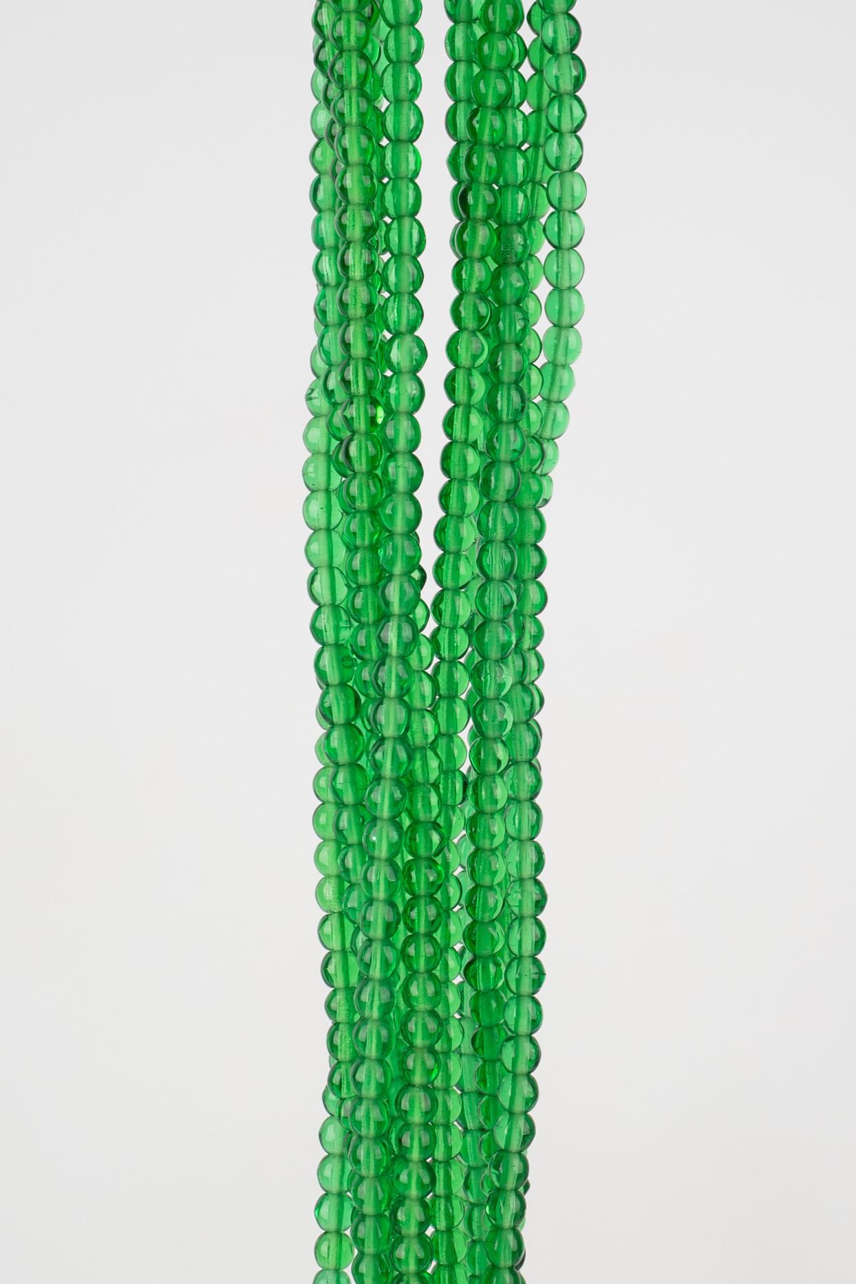 Collana in pasta di vetro verde Greene & Greene in vendita 2
