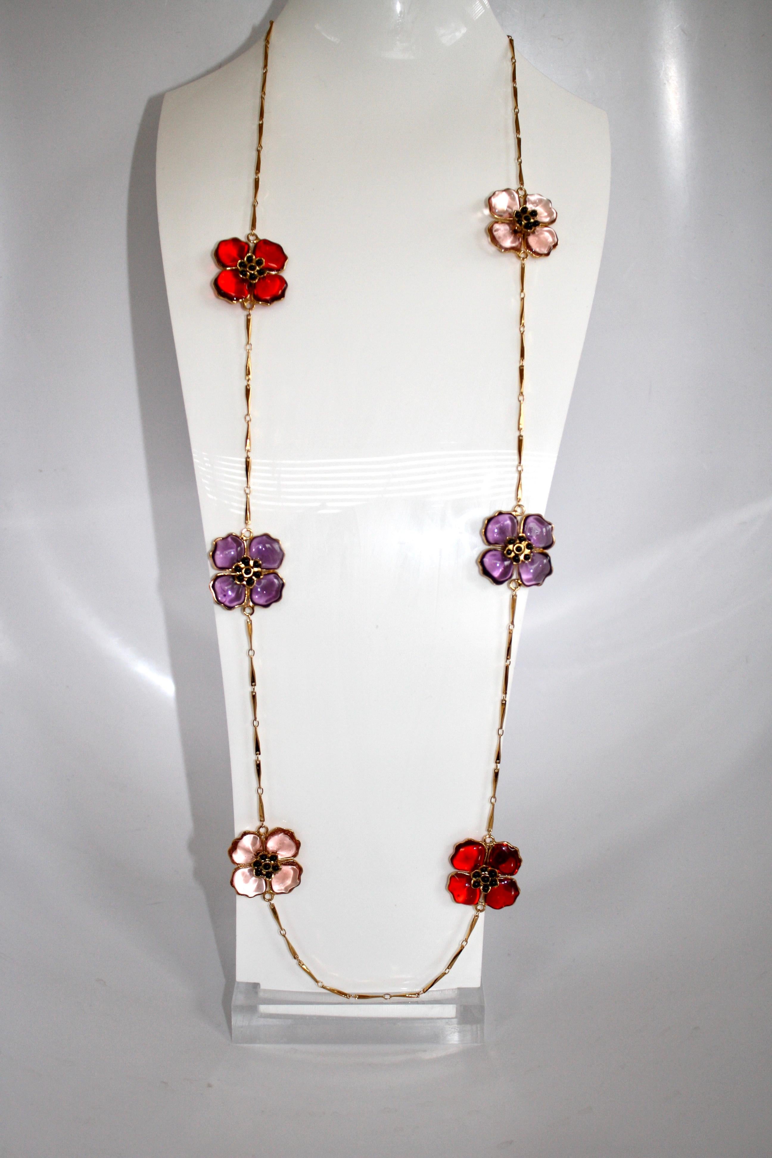 Gripoix Paris Glass Flower Sautoir Necklace In New Condition In Virginia Beach, VA