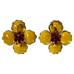 Gripoix Paris Clip à fleurs coquelicot