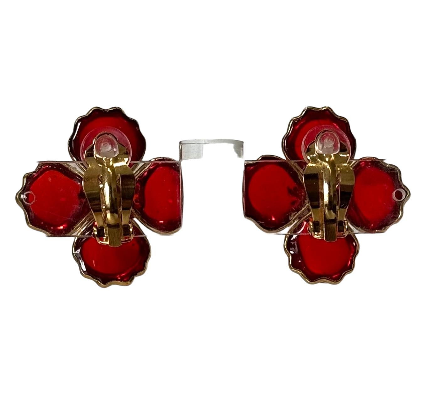 da uomo o donna Fermaglio Gripoix Paris Poppy Flower in vendita