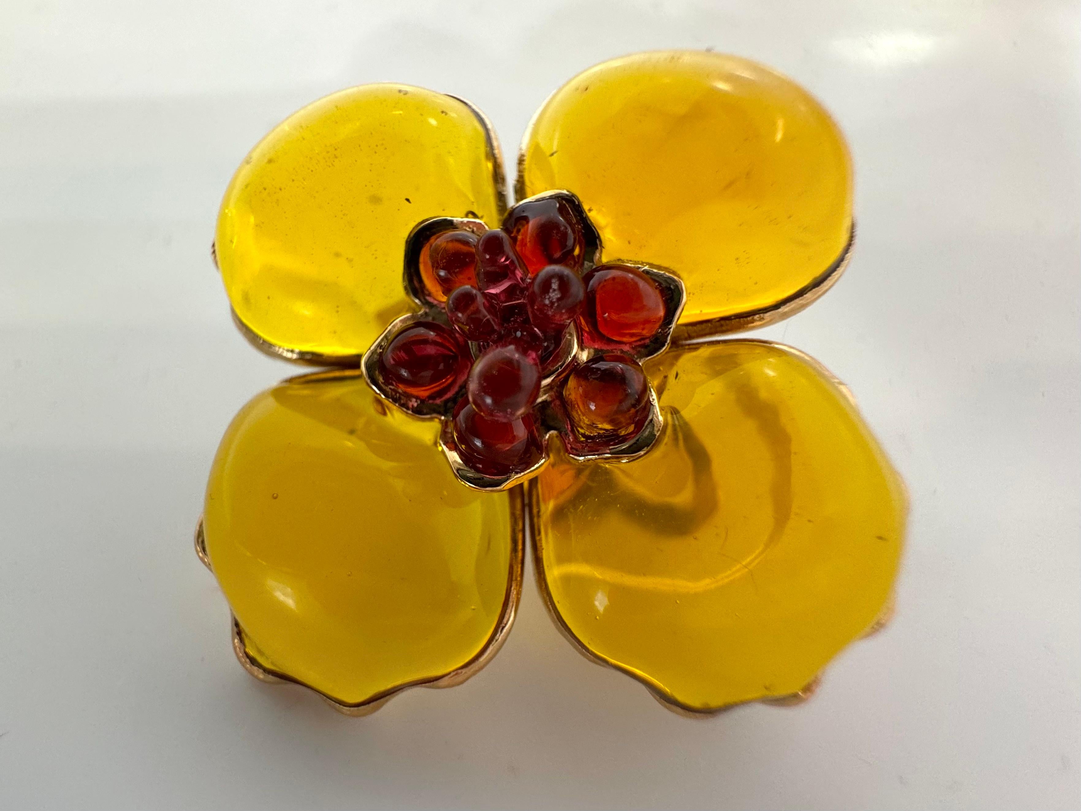 Fermaglio Gripoix Paris Poppy Flower in vendita 3