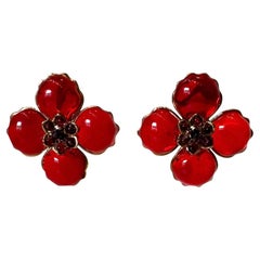 Gripoix Paris Clip à fleurs coquelicot