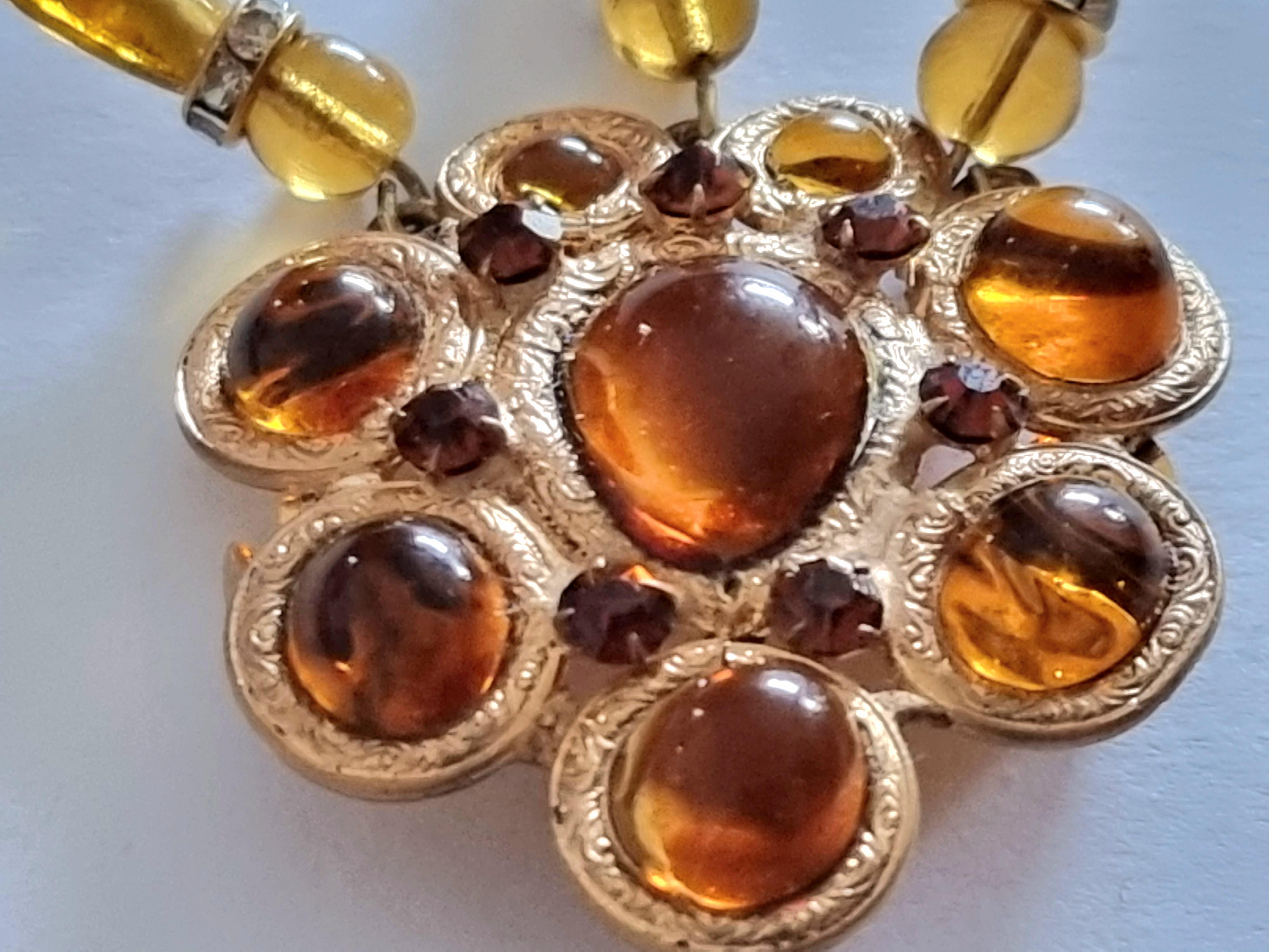 GRIPOIX Robert Goossens, Magnificent old BROOCH, vintage from the 1950s For Sale 4