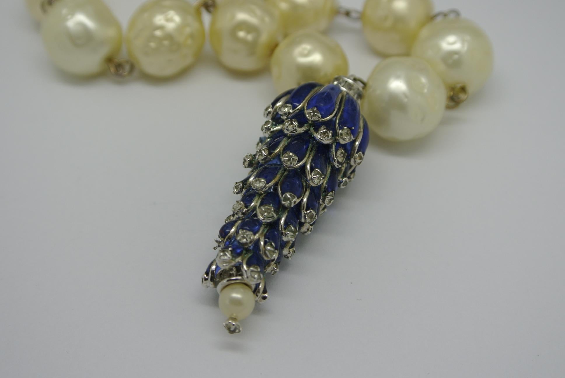 Women's or Men's Gripoix unsigned blue poured glass drop faux pearl necklace For Sale