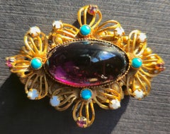 GripoixChanelGoosens RenaissanceStyleGiltBronzeOuverture VerreCabochonGemmes Broche