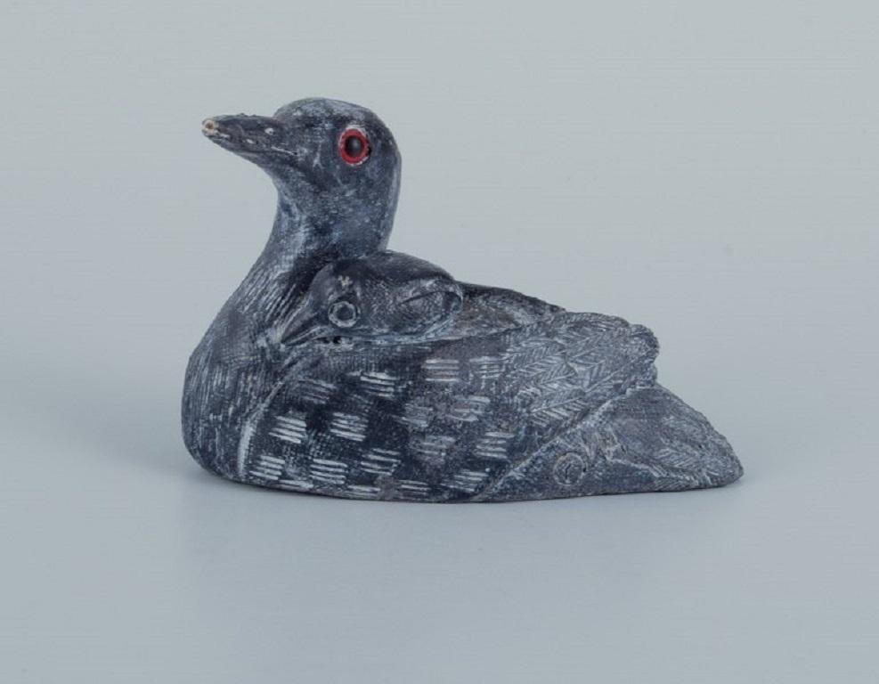 Grønlandica, figure of a wild duck made of soapstone.
Approximately 1960/1970s.
In good condition, signs of use.
Marked.
Dimensions: L 7.5 x D 3.0 x H 5.0 cm.