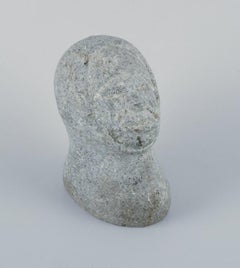 Grønlandica, Sarak, Grönländischer Jäger im Profil, Skulptur aus Speckstein.