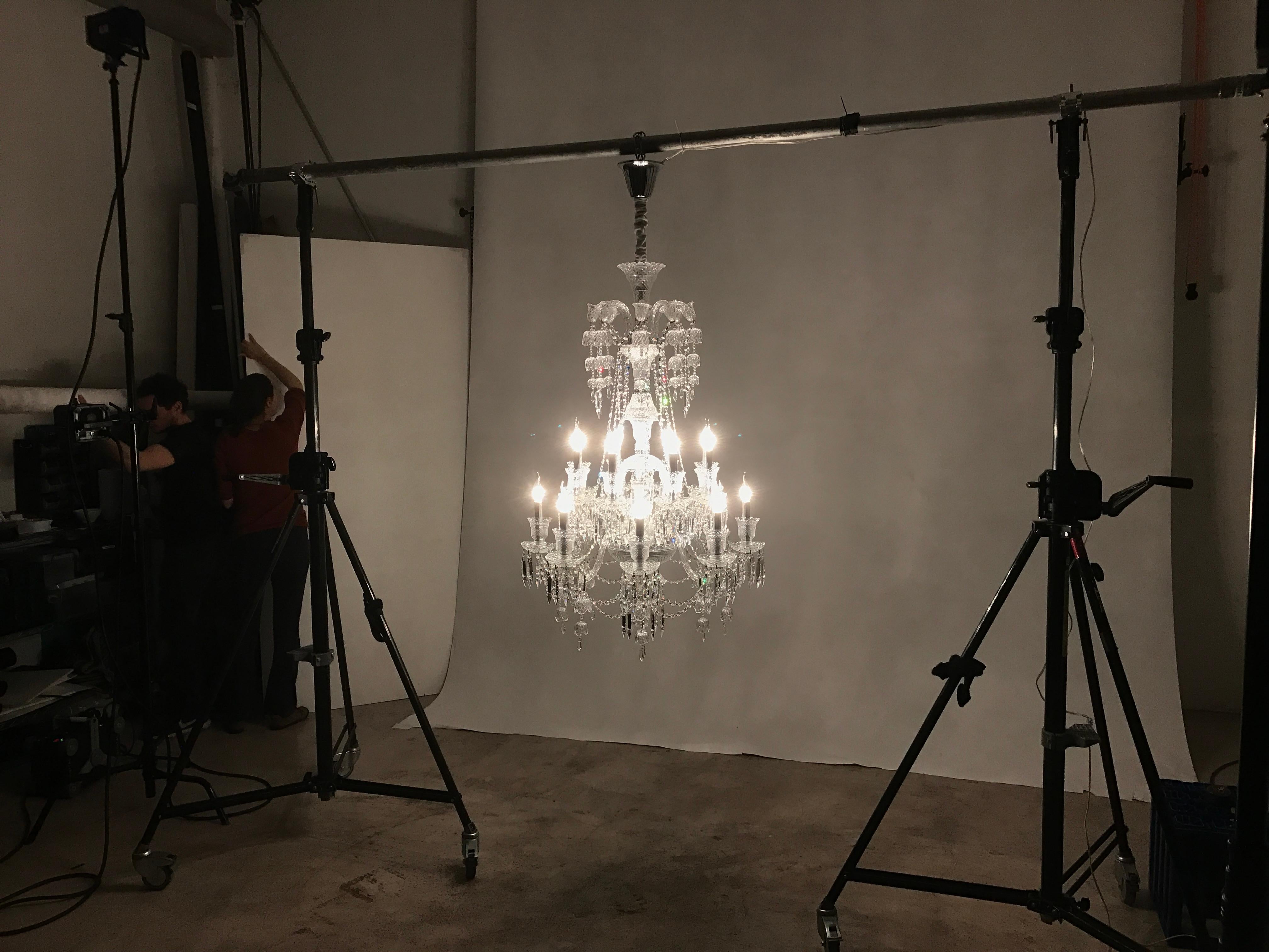 The Groenensteyn Hermitage Crystal is an exclusive model. The chandelier is beautifully decorated with Murano glass and is full of crystals. This lamp knows how to turn every space into a true palace! 

The chandelier is made from Murano glass