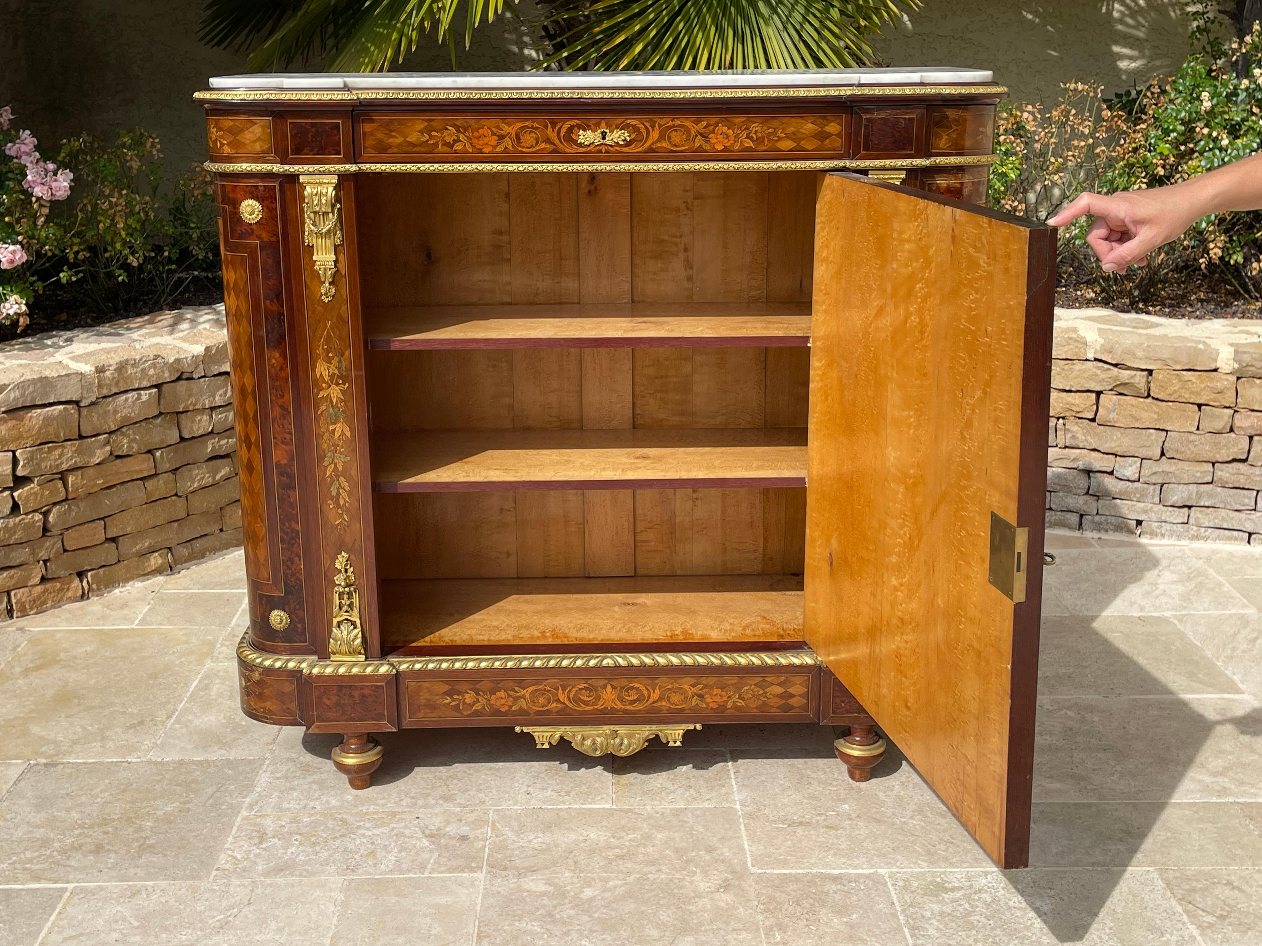 GROHE Frères Paris - Napoleon III Cabinet with Marquetry and Bronze For Sale 6