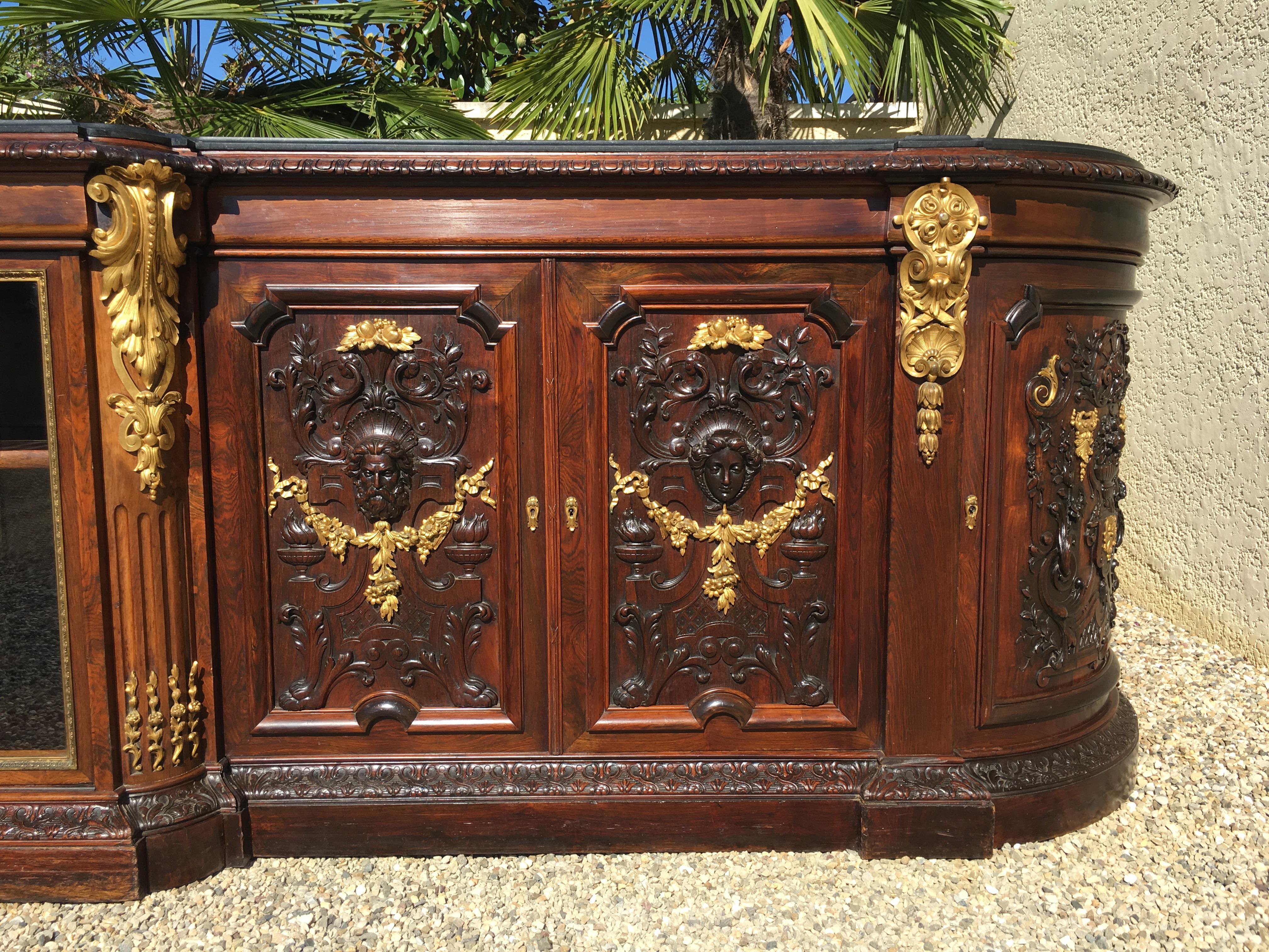 Grohe in Paris, Spectacular Rosewood Cabinet/Vitrine with Gilt Bronze XIXth For Sale 13