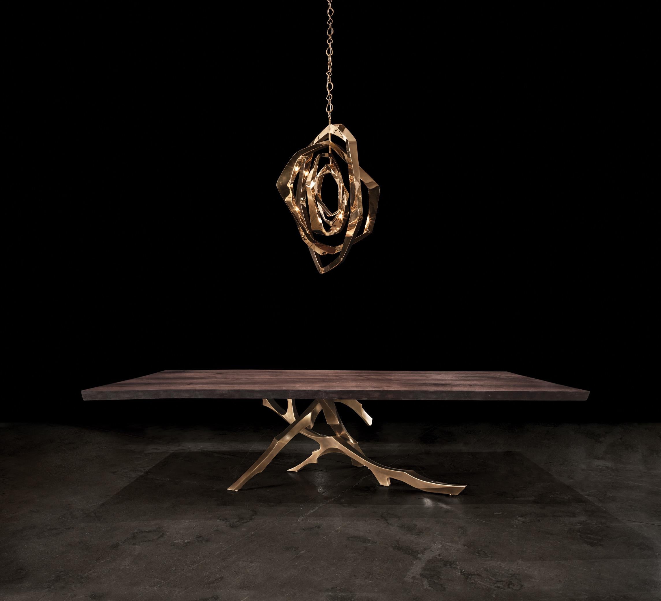 Moderne Table Grolier à bord vif : Table en bronze coulé inspirée par les branches organiques de la nature en vente