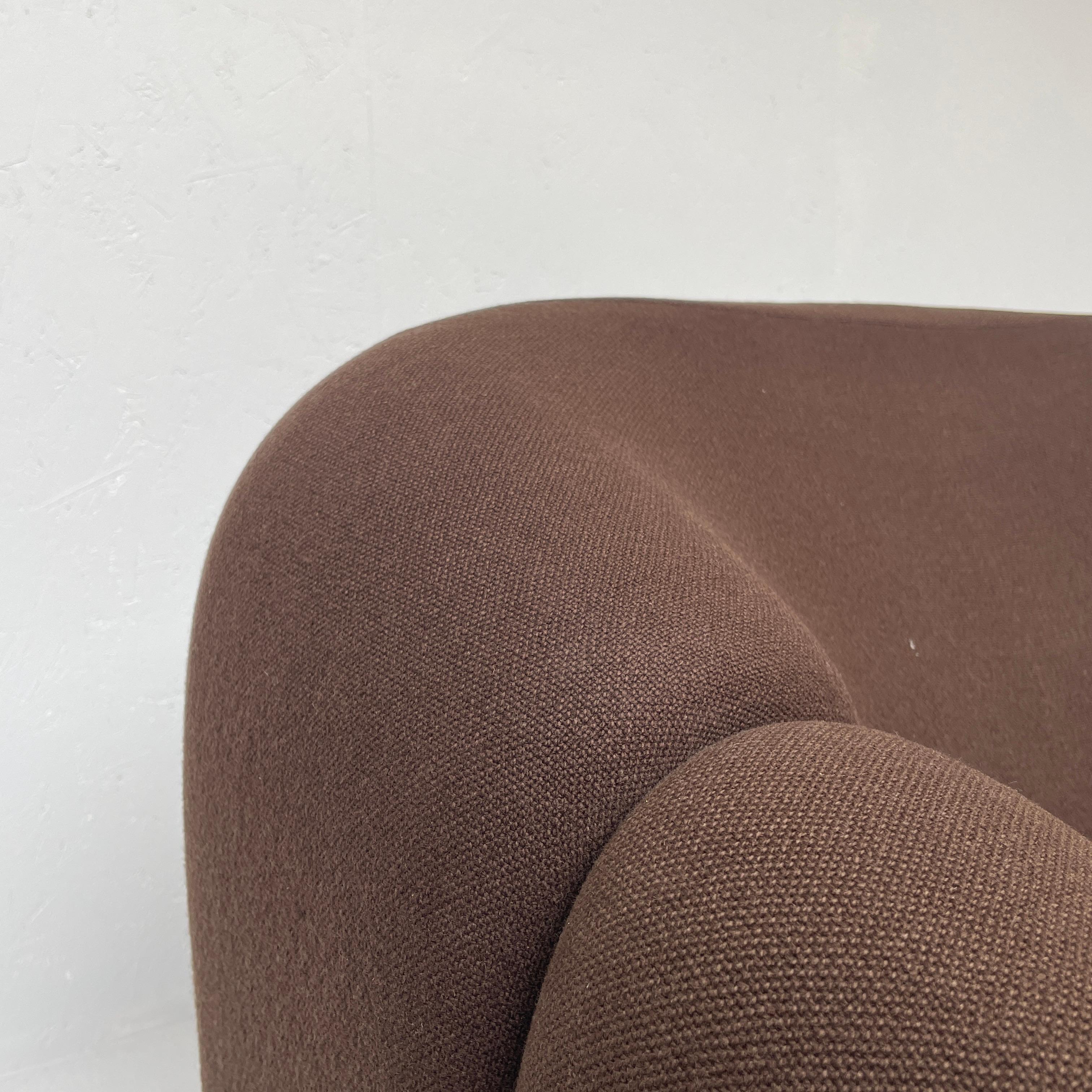 The Groovy chair, or F598, was designed in 1973 by France’s top designer Pierre Paulin for Holland’s most Avant-Garde furniture maker Artifort. 
Their compactness combined with great comfort and of course, iconic looks made this chair one of the