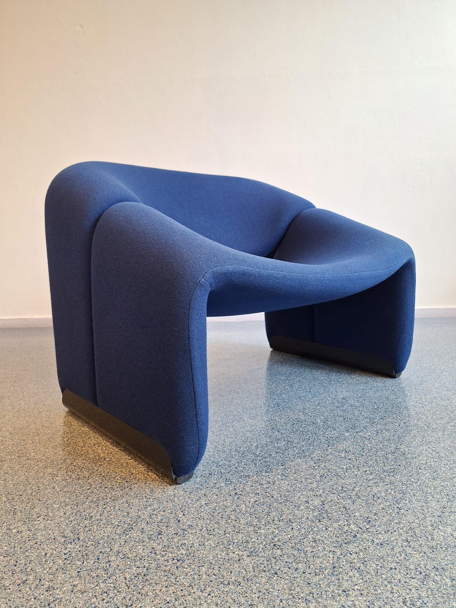 Groovy Stuhl in blau von Pierre Paulin für Artifort (Niederländisch) im Angebot