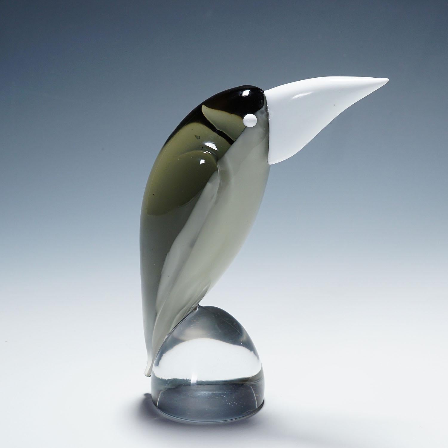 Escultura de vidrio Grosbeak de Livio Seguso para Gral Alemania ca. 1970s Moderno de mediados de siglo en venta