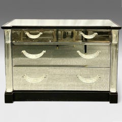 Grosfeld House, Hollywood Regency, 'Glassics' Mirrored Cabinets, USA, 1930s