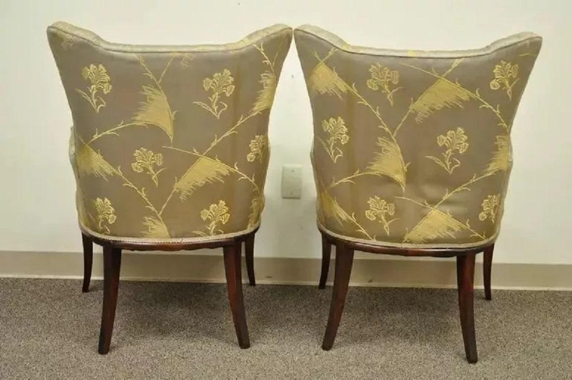 Chaises à accoudoirs en acajou Grosfeld House Hollywood Regency d'après Dorothy Draper - Paire en vente 1