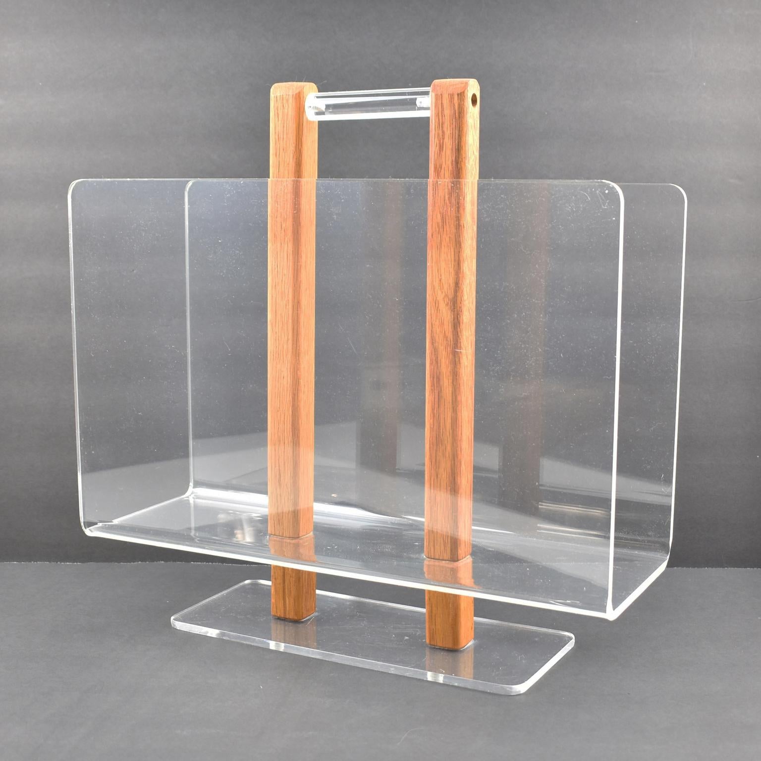 Grosfeld House Lucite and Oak Wood Magazine Rack Stand In Good Condition In Atlanta, GA