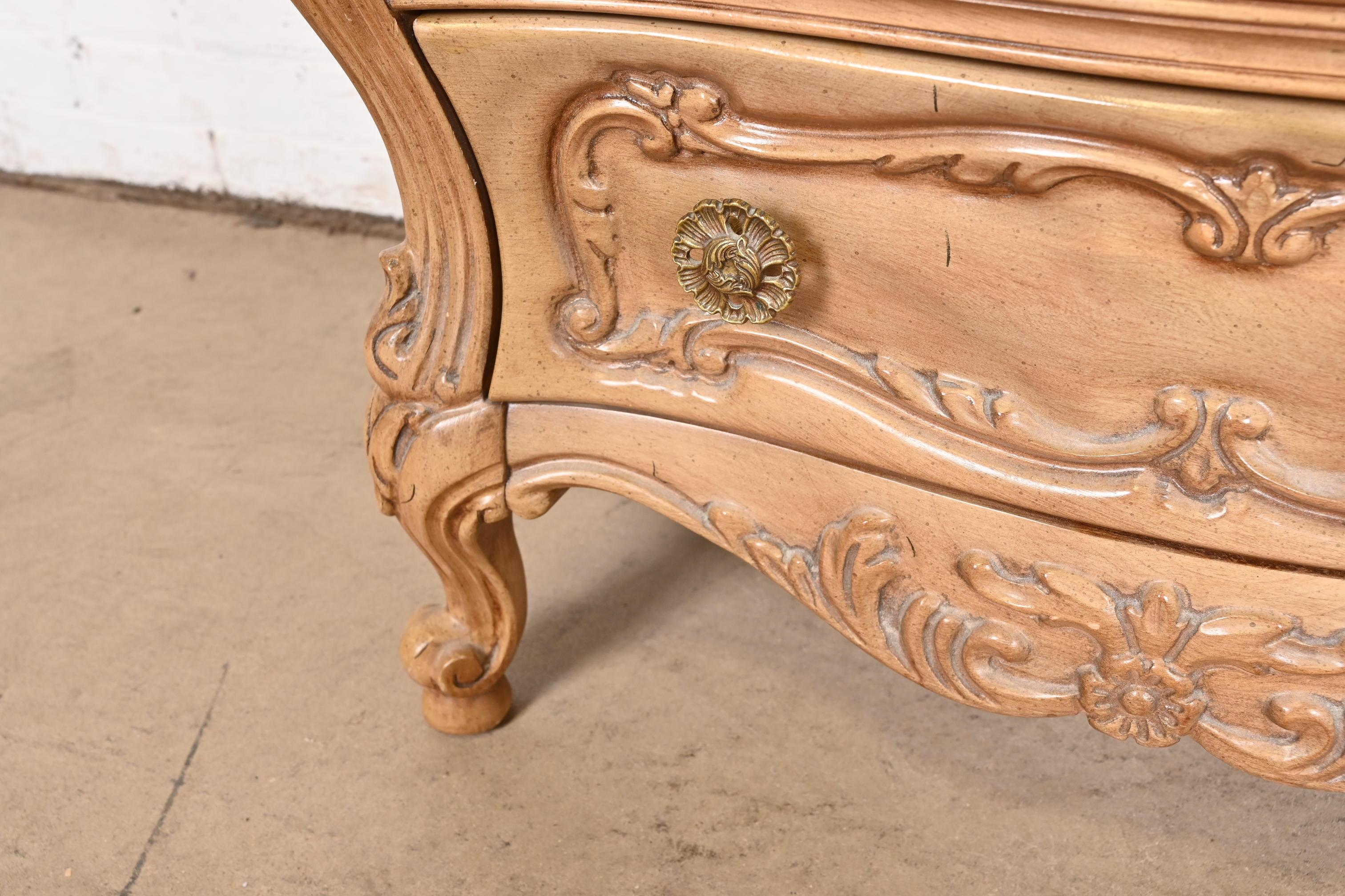 Grosfeld House Style French Provincial Louis XV Bleached Walnut Bedside Chests For Sale 6