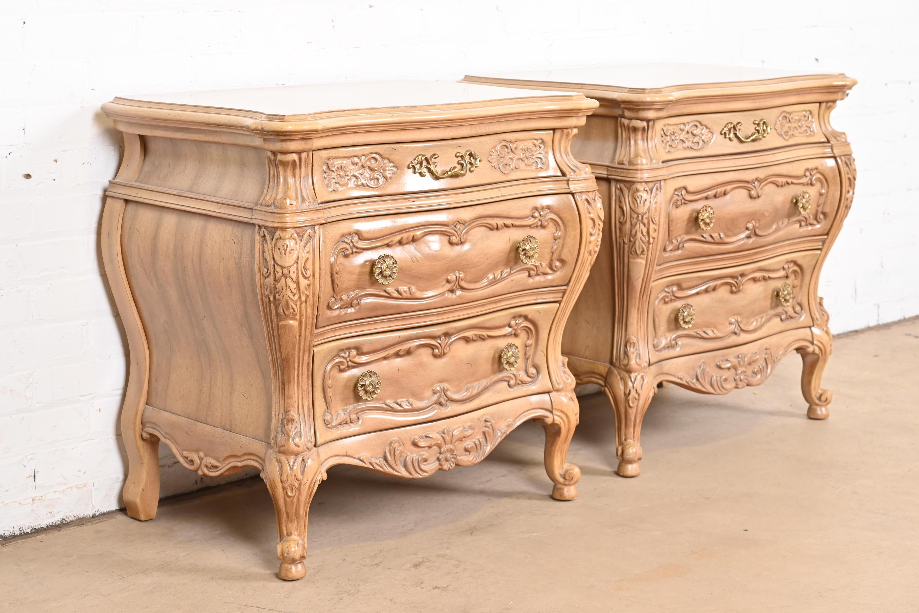 Brass Grosfeld House Style French Provincial Louis XV Bleached Walnut Bedside Chests For Sale