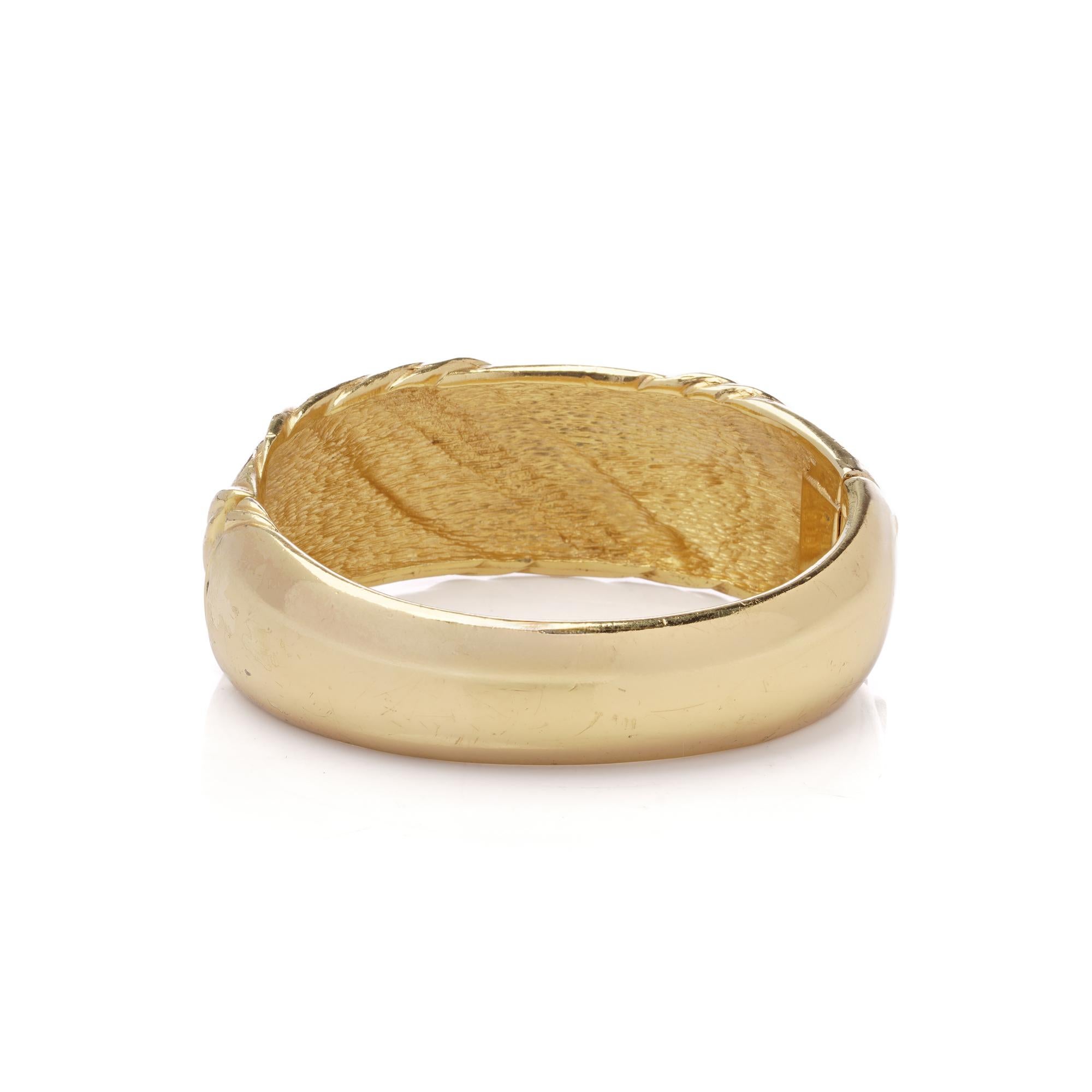 Grosse for Christian Dior Vintage 1980s  Gold-Tone Bangle with Crystal Accents In Excellent Condition For Sale In Braintree, GB