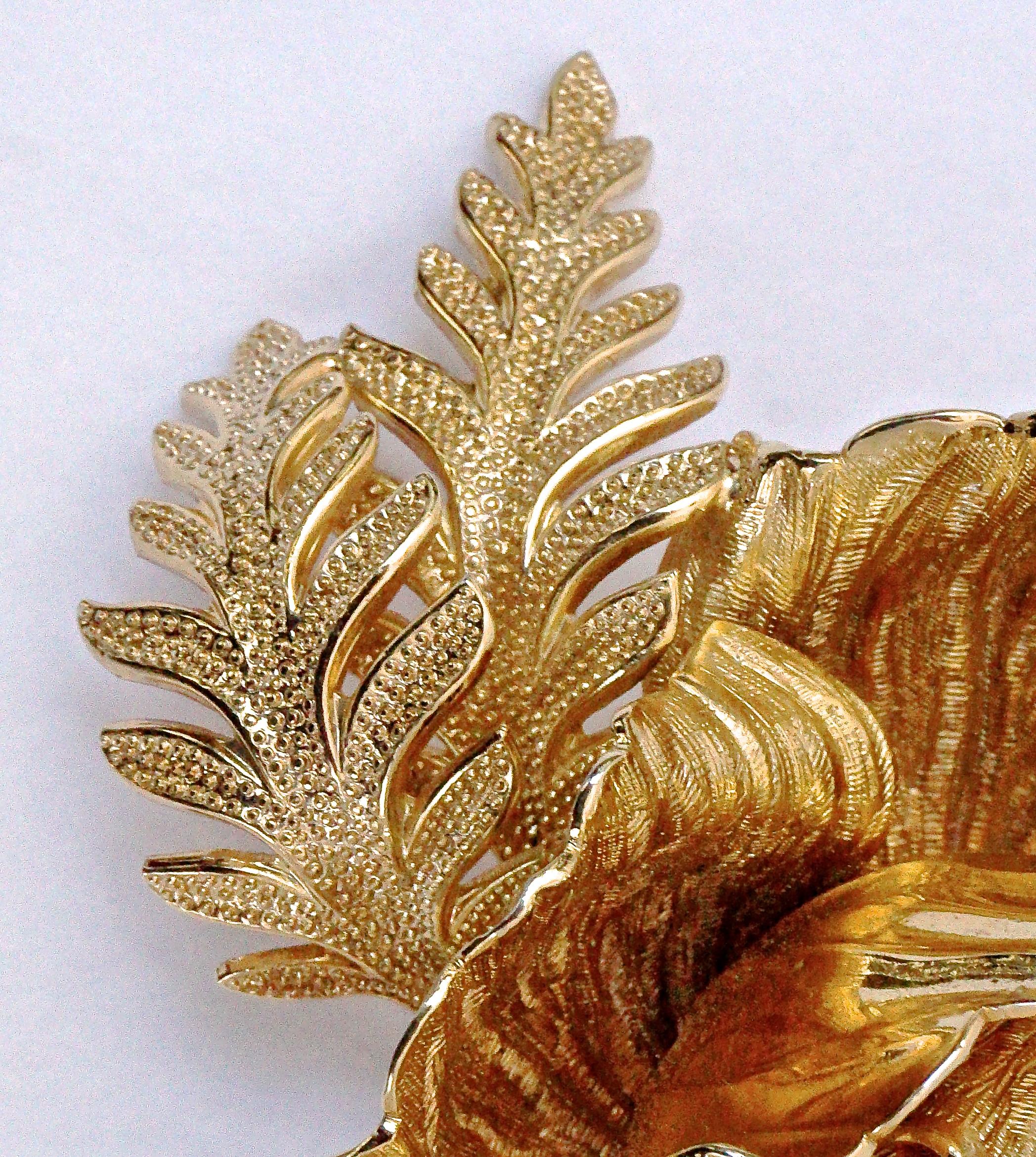 Grosse Gold Plated Textured Rose and Leaves Brooch 1960s In Good Condition In London, GB