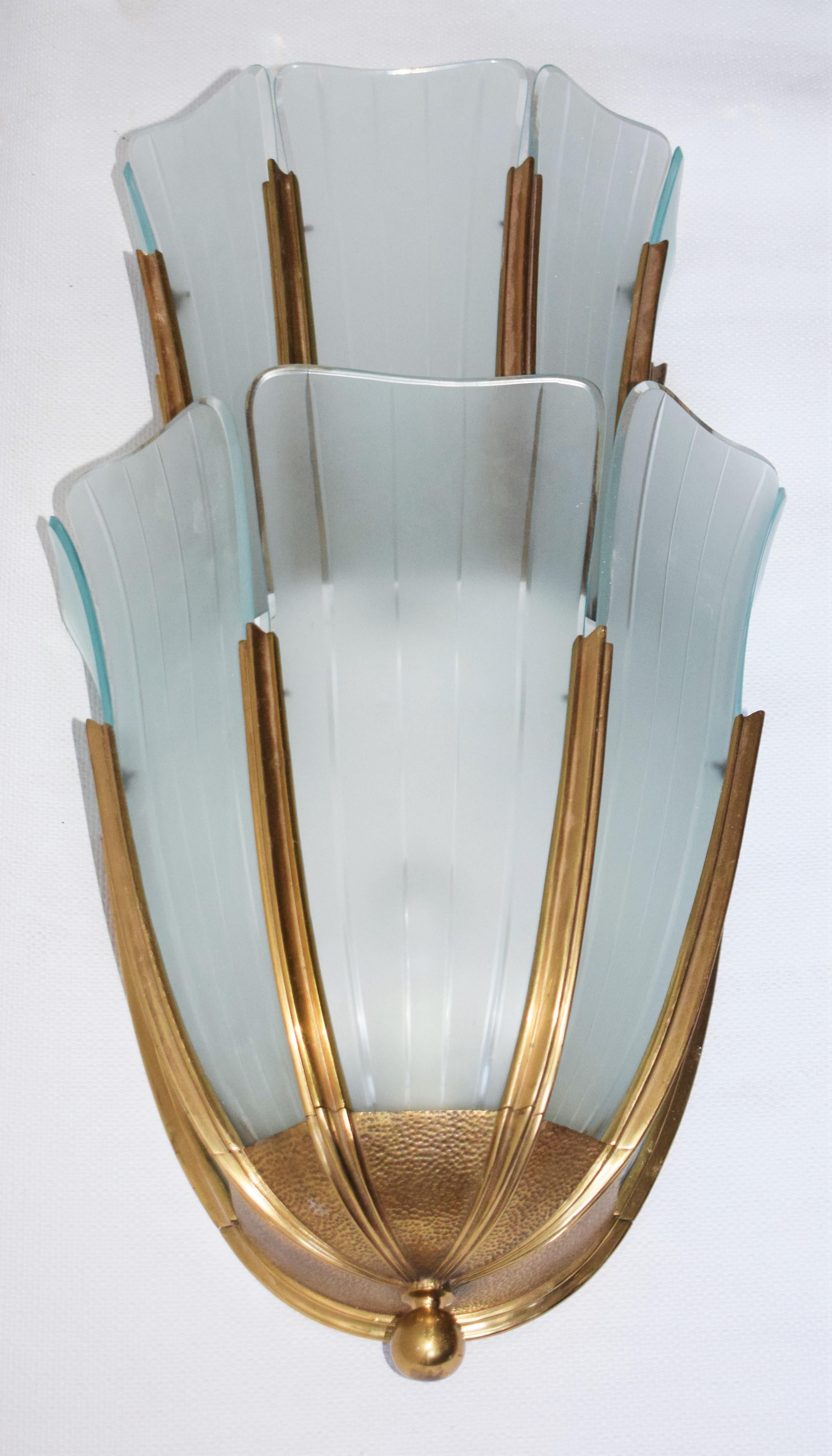 Art Déco Große Wandlampe von Pietro Chiesa für Fontana Arte, 1940er in vendita