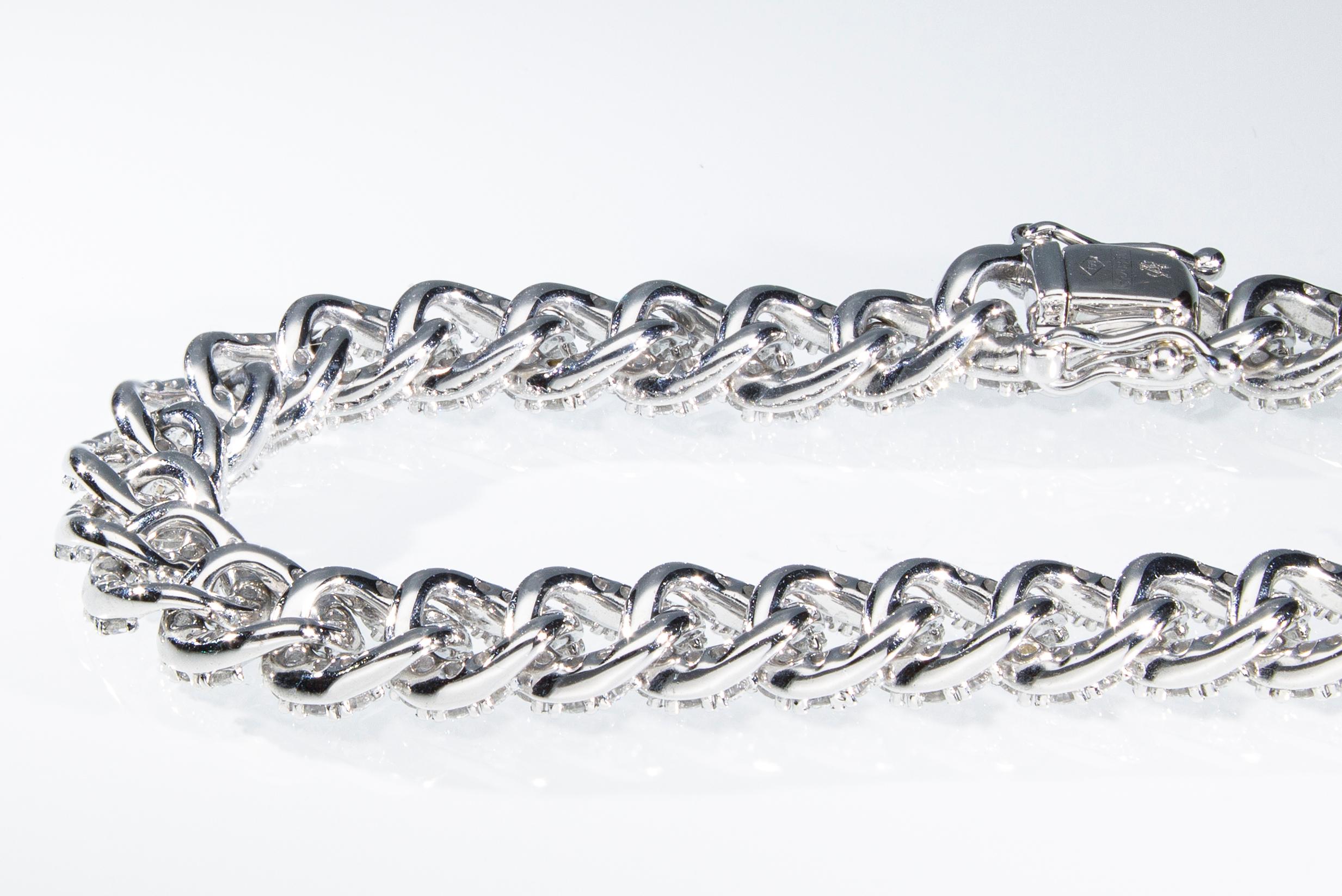 Groumette Bracelet with Ct 3.35 of Diamonds, 18 Kt White Gold For Sale 7