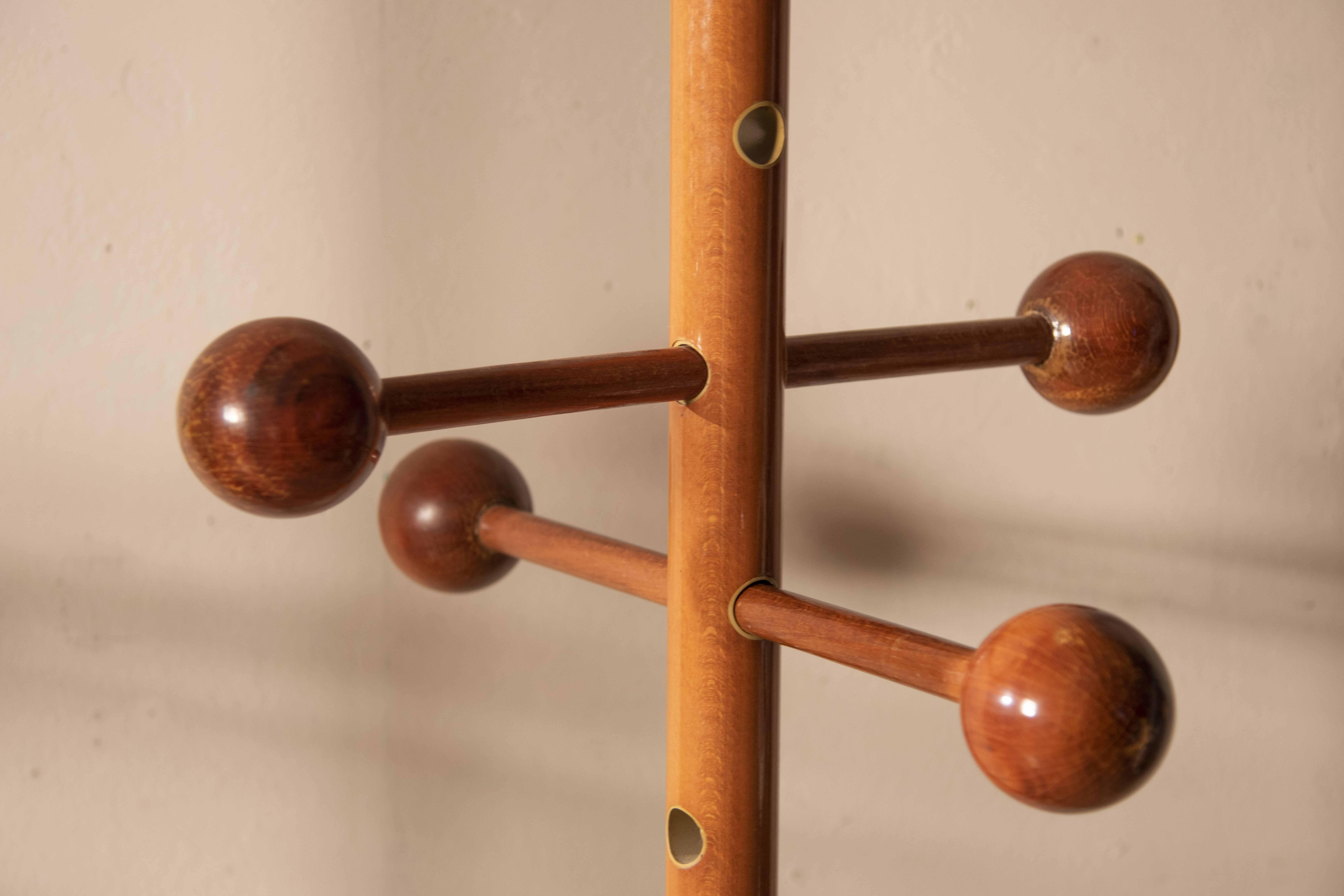 Ground Ceiling Hanger with spherical elements walnut wood 1970s For Sale 4