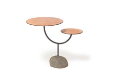 Tavolino doppio della collezione Grounded