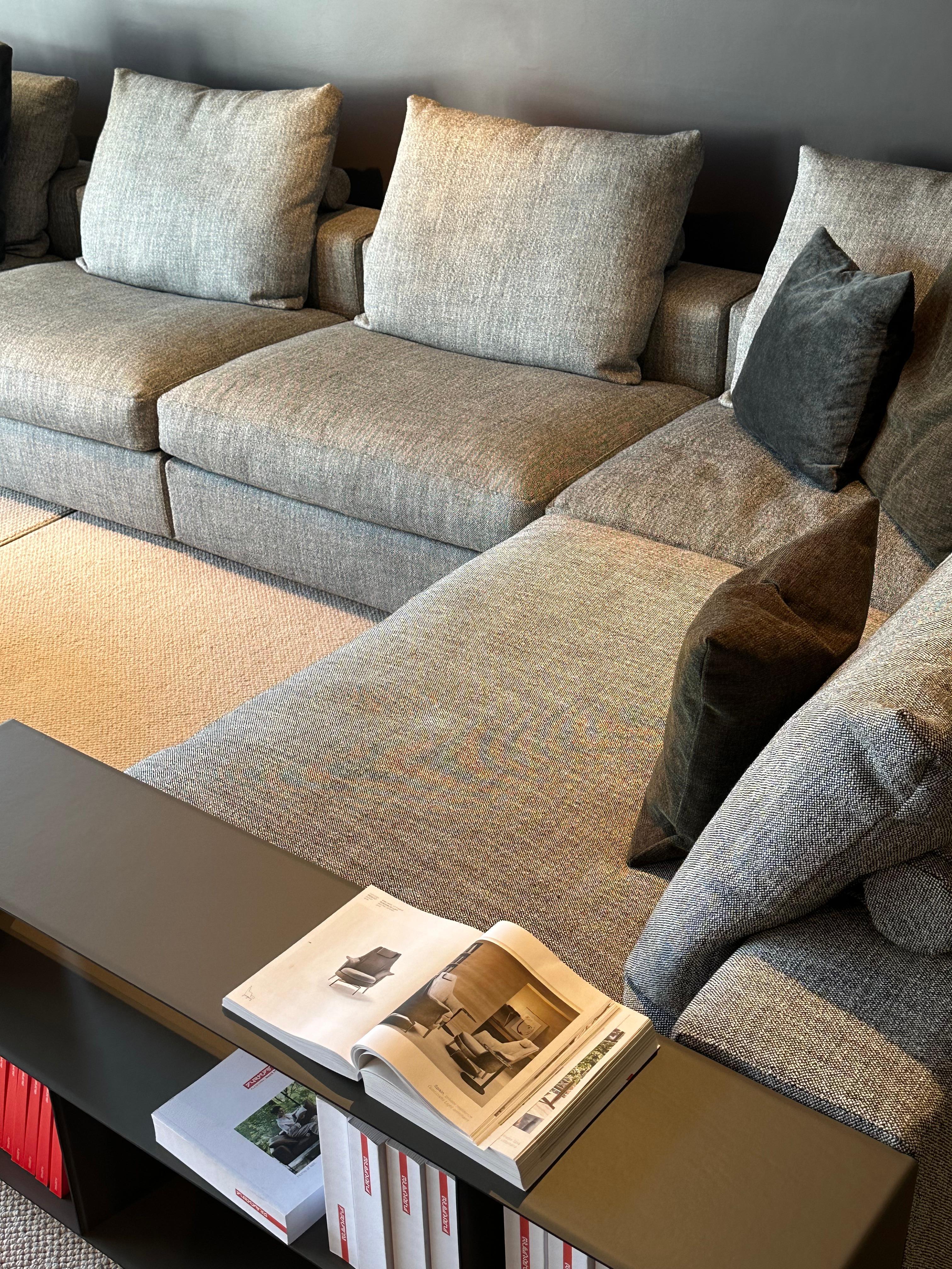 Italian Groundpiece Modular Sofa in Topazio 991 by Flexform, Imported from Italy For Sale
