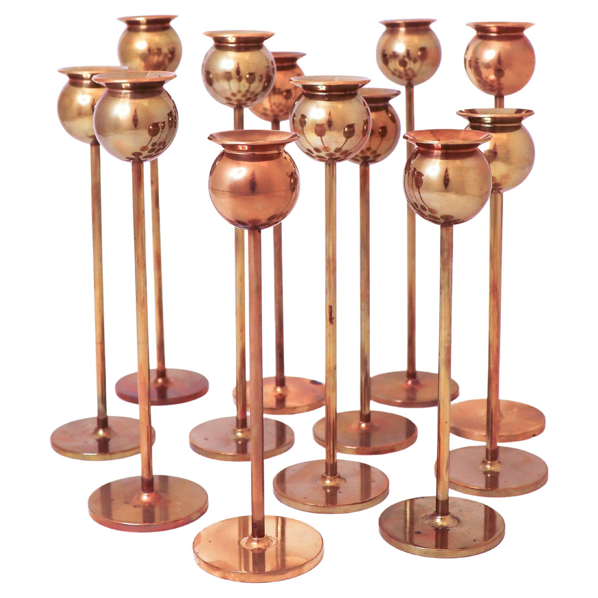 Groupe de 12 chandeliers Tulip de Pierre Forsell - Skultuna