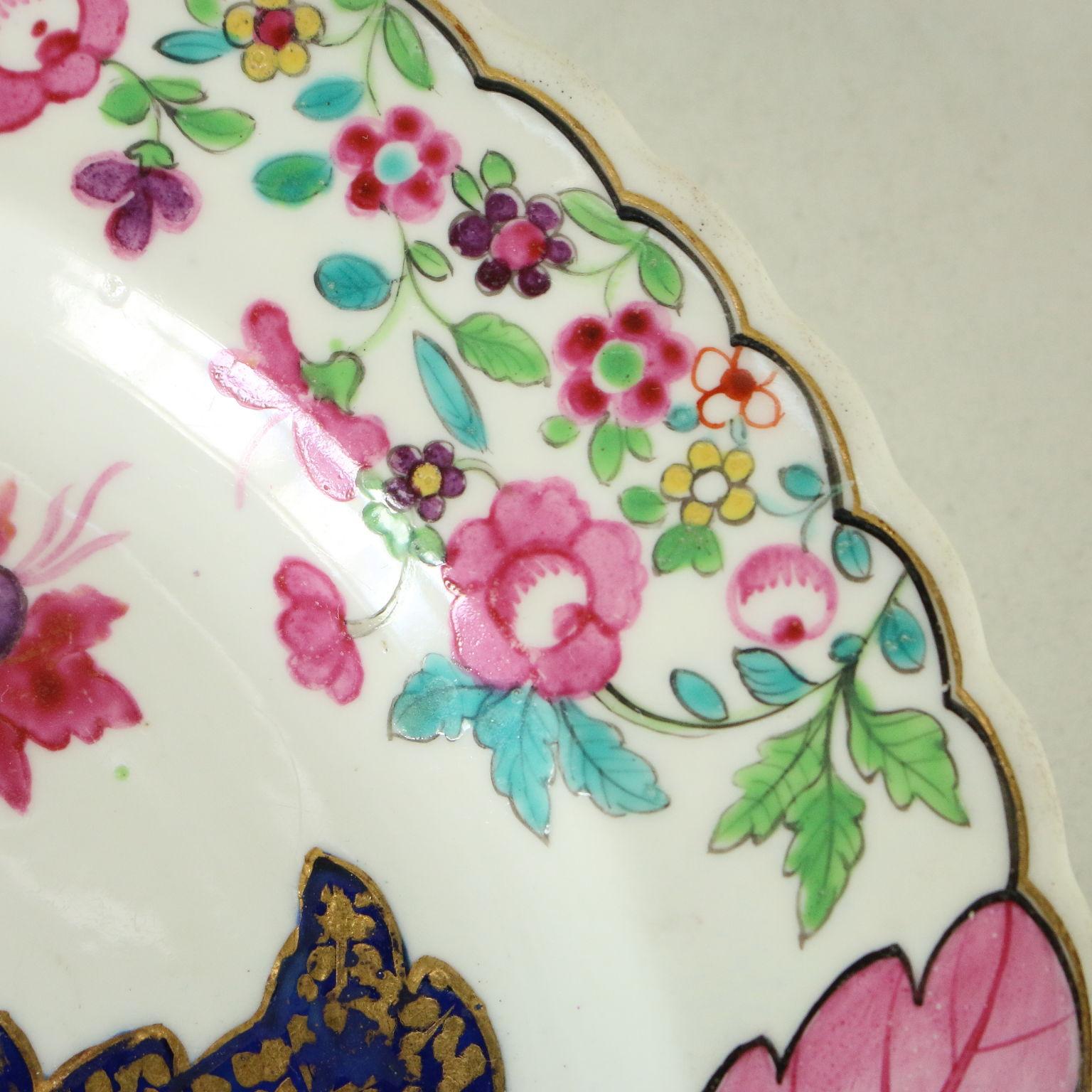 Chinese Group of 12 Decorated Plates Tobacco Leaf, China, 18th Century